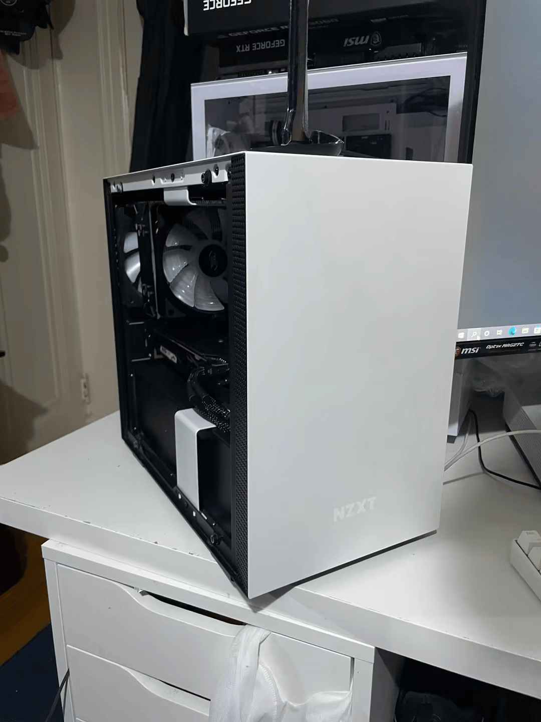 Budget Starting/Mid Level Gaming PC ( Ryzen 3 + GTX 1660)