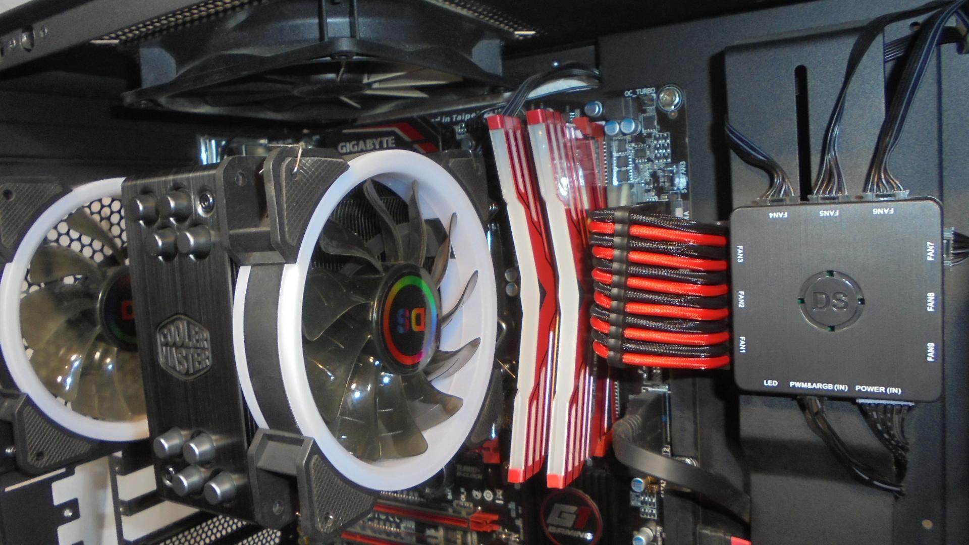 NZXT/GIGABYTE/I7-6700K/16GB RGB RAM/MSI GTX 1060 6GB/COOLER MASTER/CORSAIR/WIN10