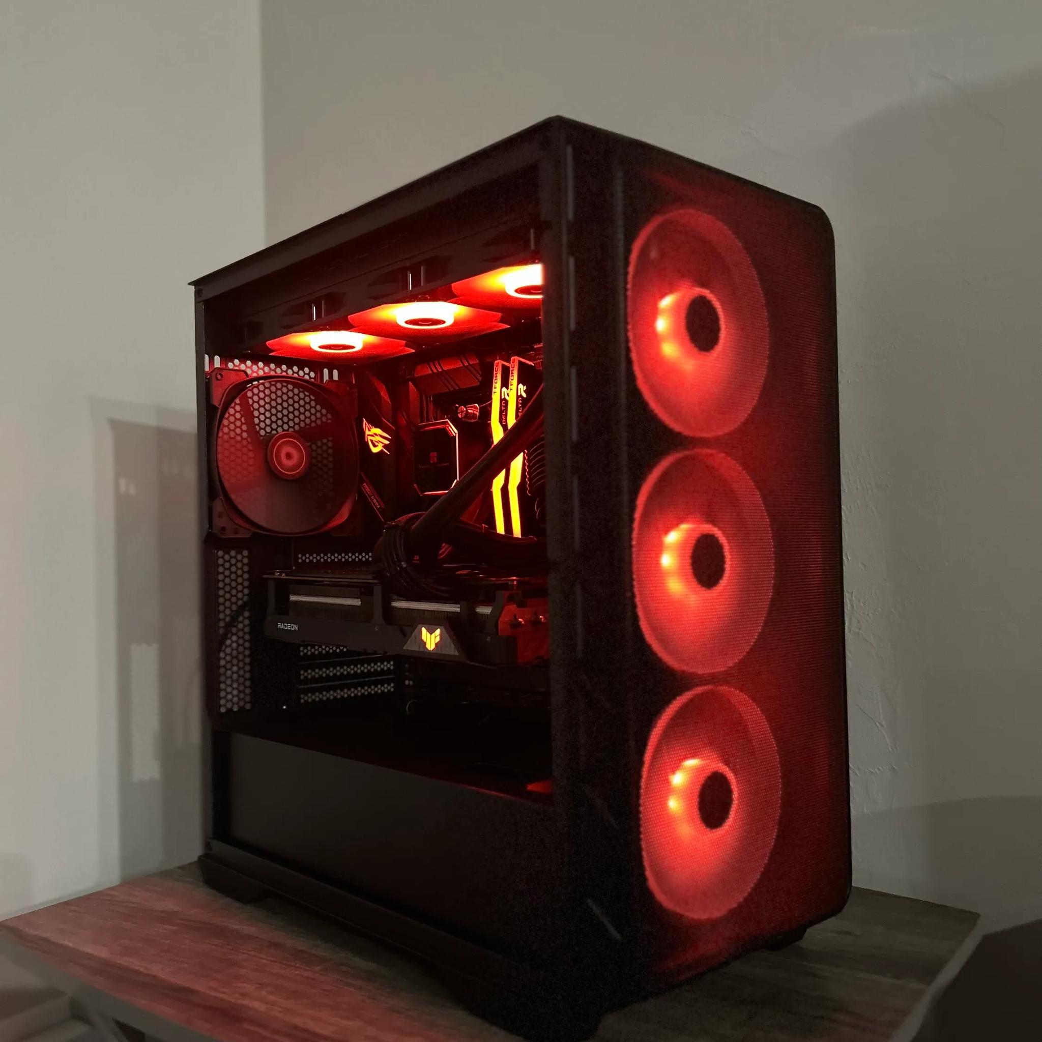Ryzen 7 5800x | RX 6800 | 32GB Ram | 1TB Gen 4 NVME