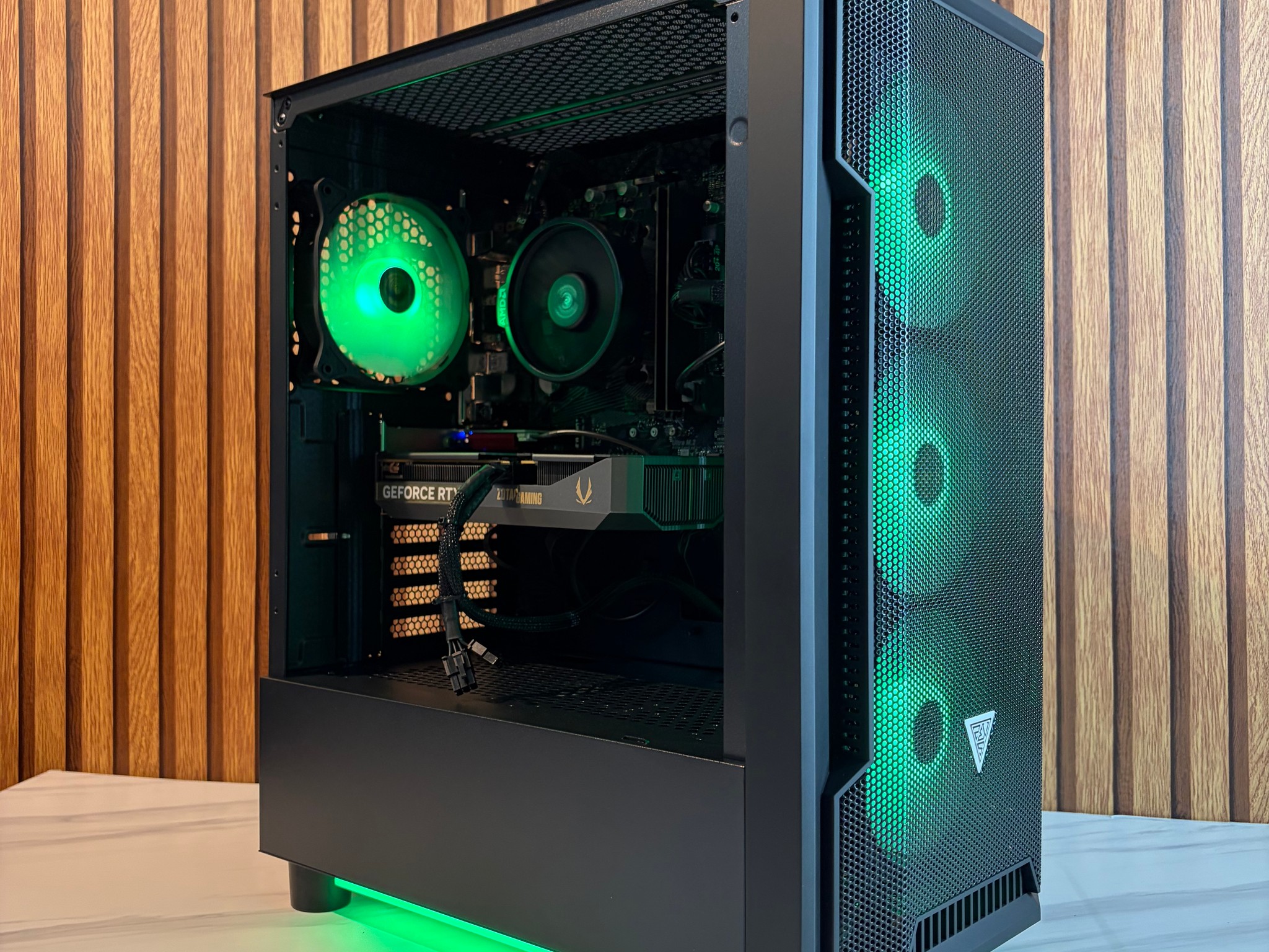 RTX 5060 | RYZEN 5 5500 | 16GB DDR4 | 500GB SSD| 450W