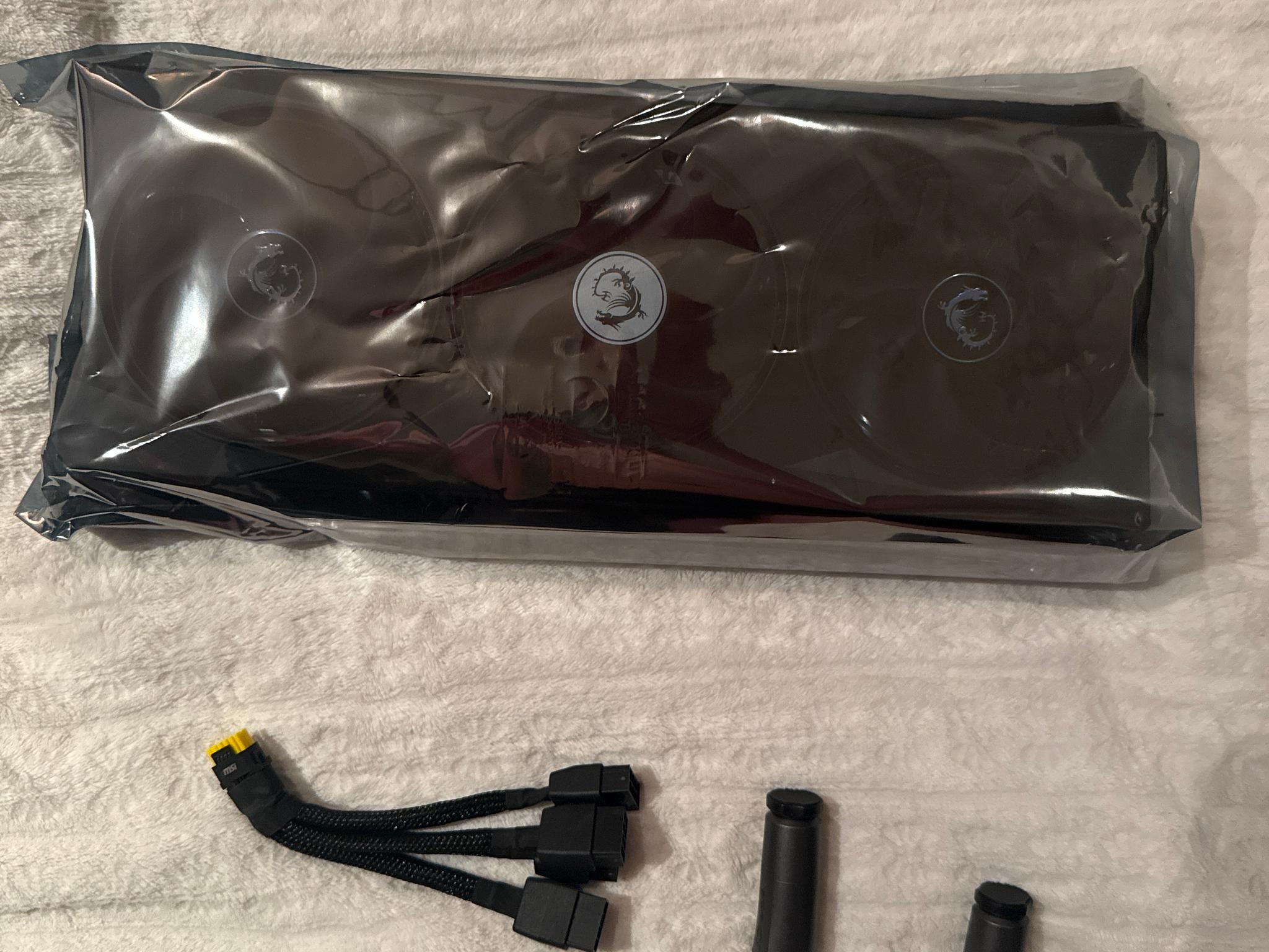 NVIDIA GeForce RTX 5090 - Image 2