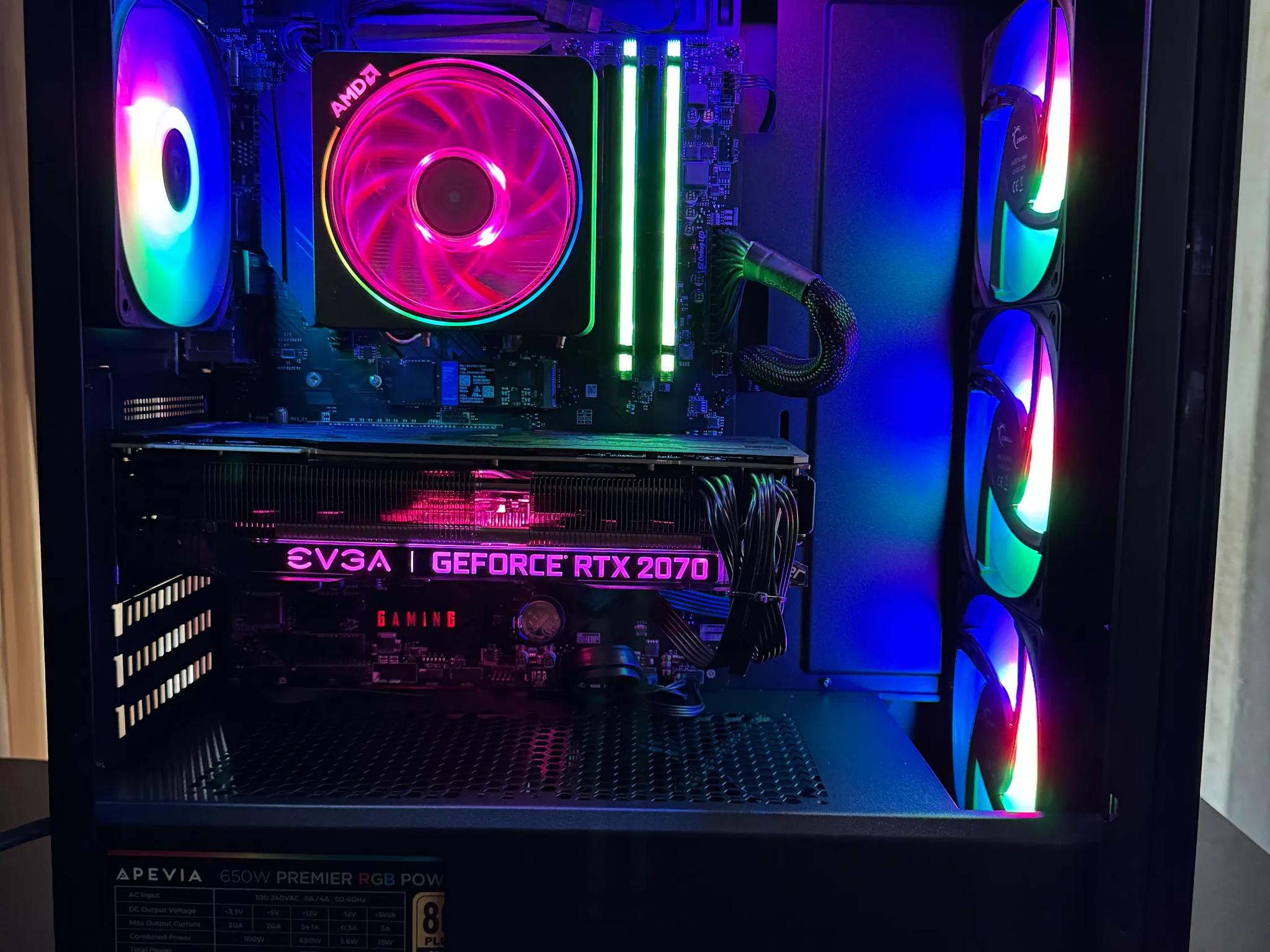 EVGA RTX 2070 super + RYZEN 7 3700x +16 GB RAM (THE PHANTOM RGB)