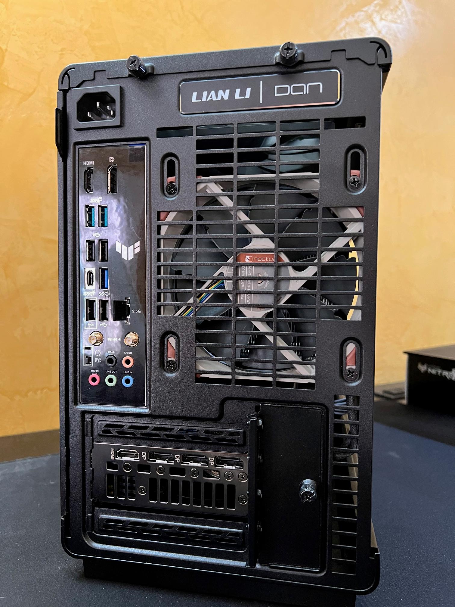RTX 5060Ti 16GB, Ryzen 5 7600X, 32gb DDR5, Lian Li A3 Wood, 1tb SSD.