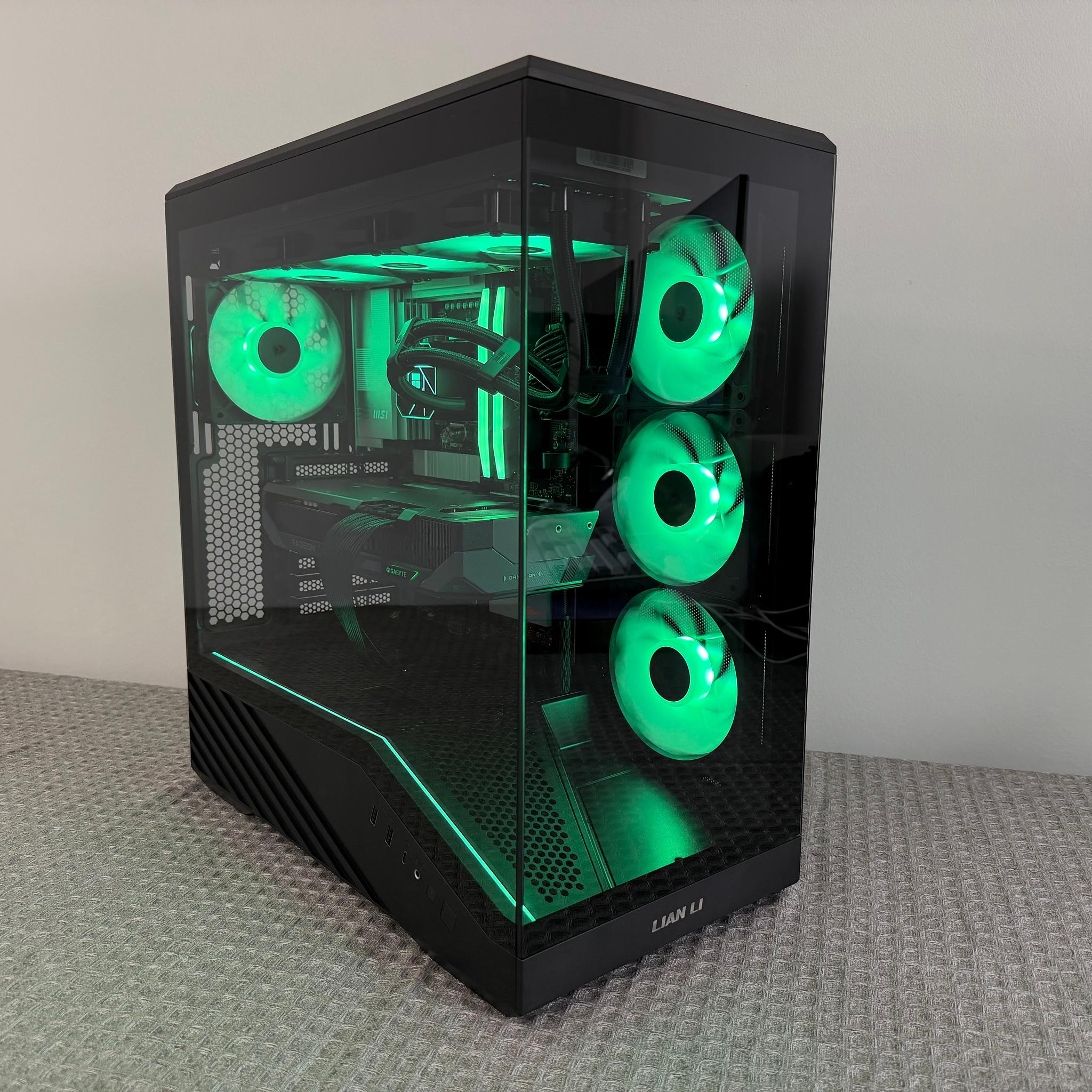 RX 9070 XT 16GB OC • RYZEN 7 9800X3D • X870-P WIFI • 32GB DDR5 • 2TB SSD • 360MM AIO • NEW GAMING PC
