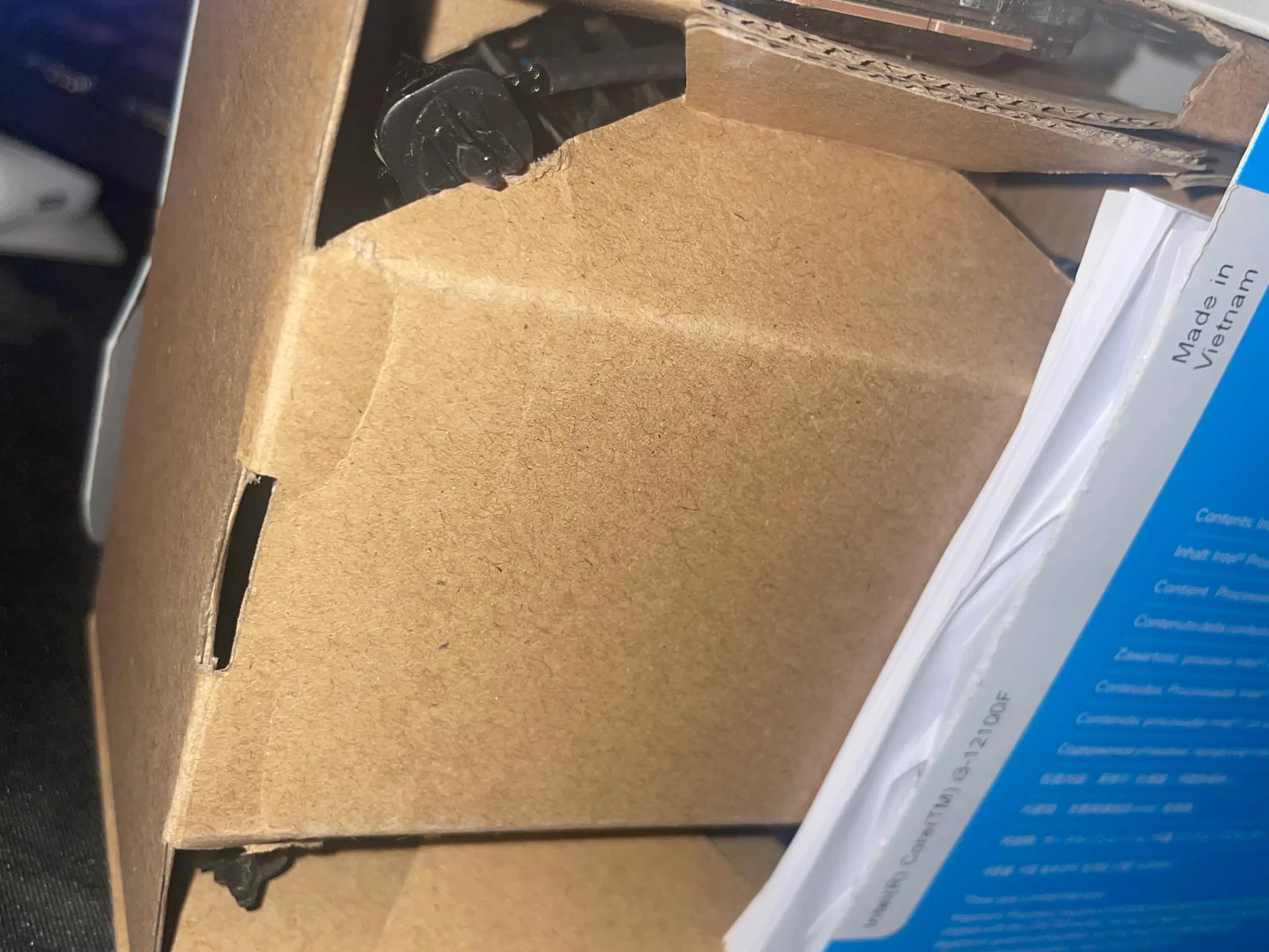 intel core i3-12100f