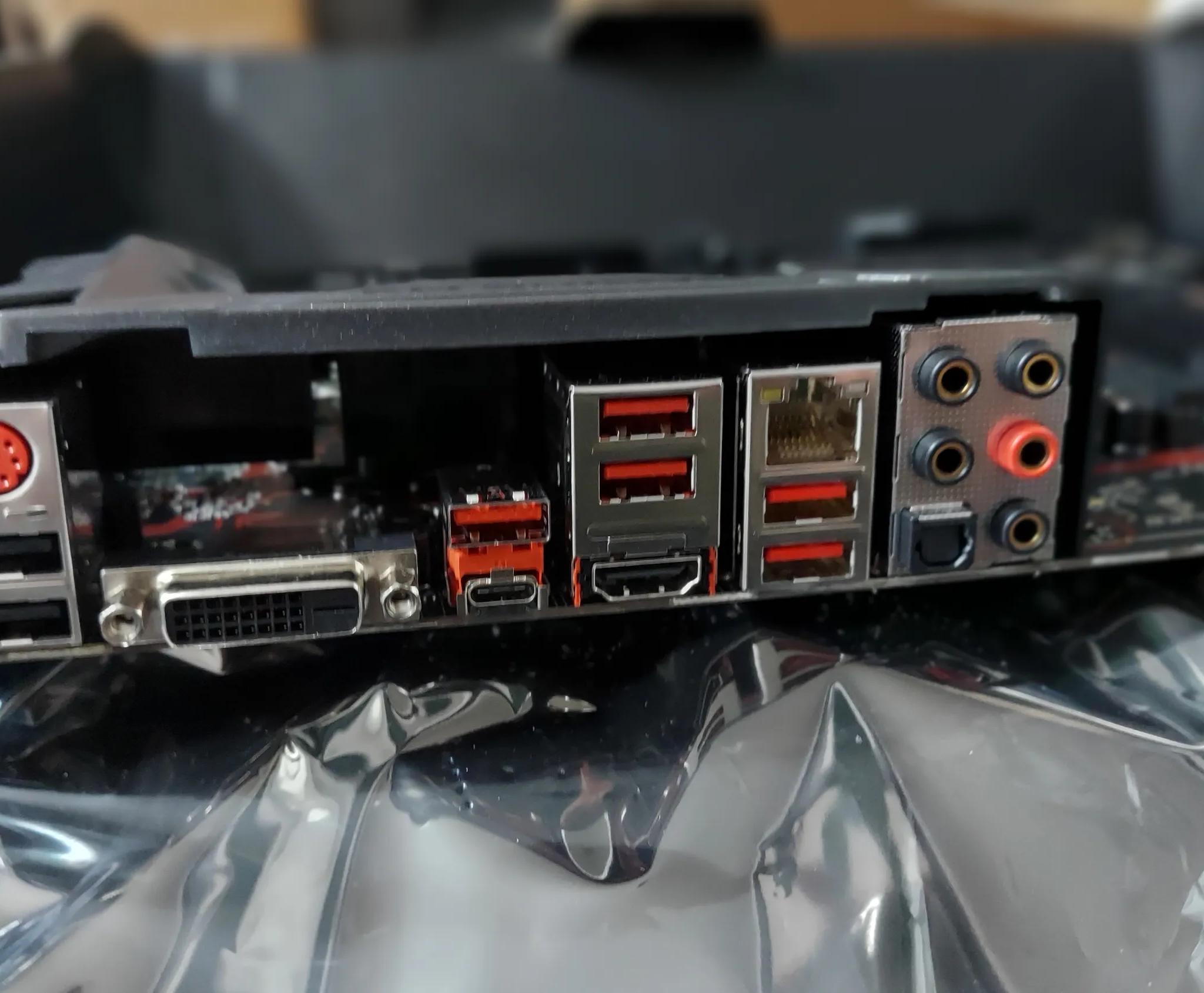 MSI H270 Gaming M3, i5-7500 CPU, 16GB RAM
