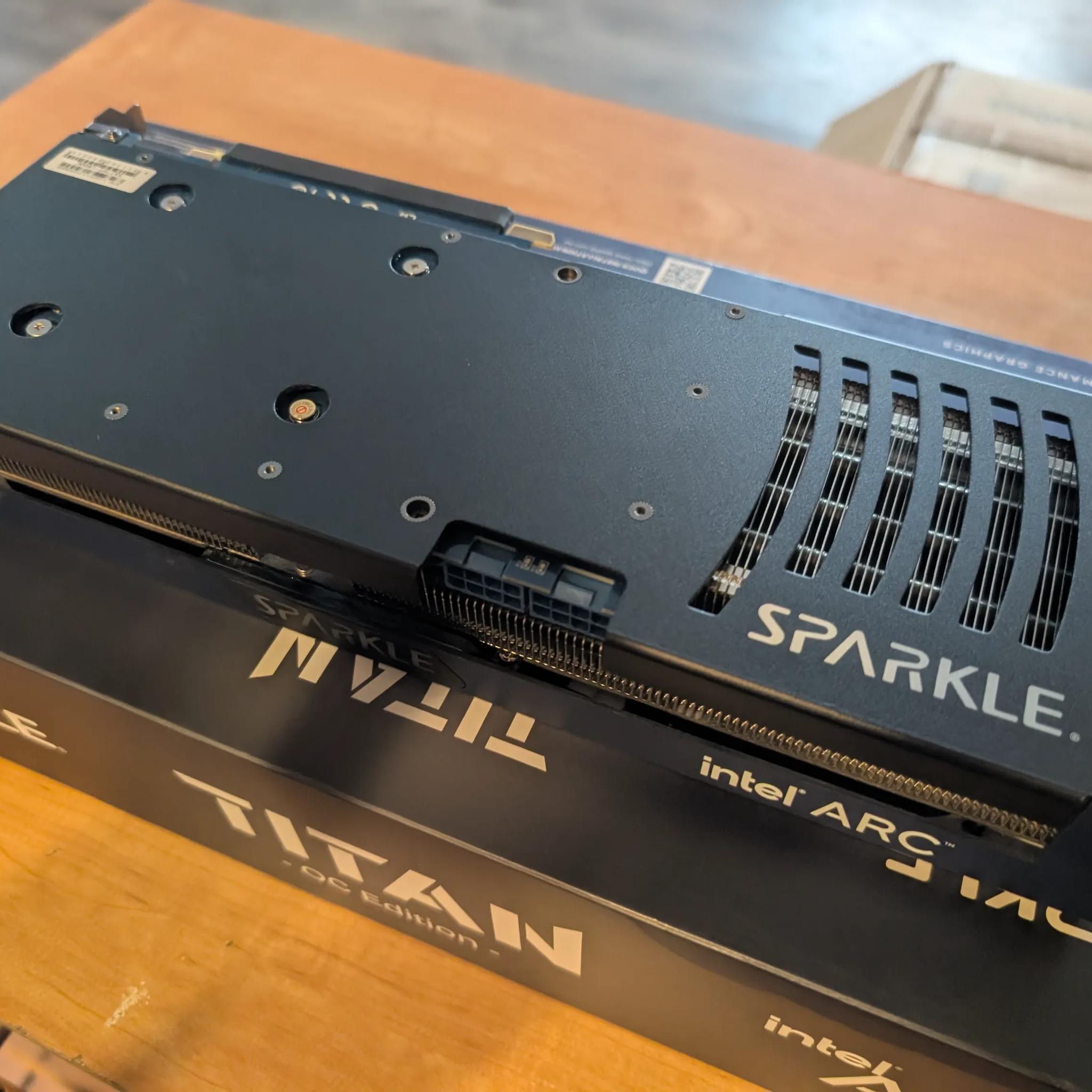 Intel ARC 770 16GB Sparkle Titan OC Edition