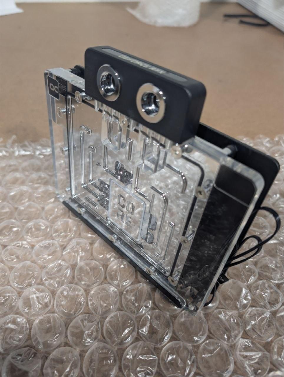 Alphacool Core Geforce RTX 5080 Suprim + Vanguard Waterblock with Backplate (102