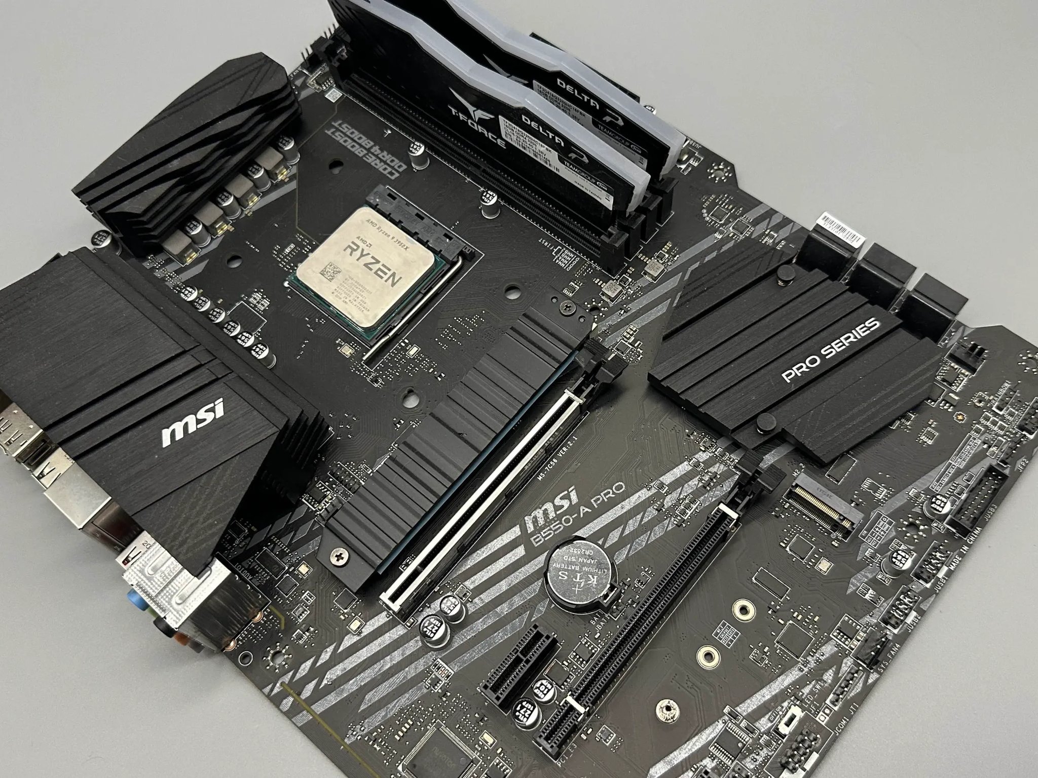 MSI B550-A PRO AMD Ryzen 9 3950x 32gb 3200mhz