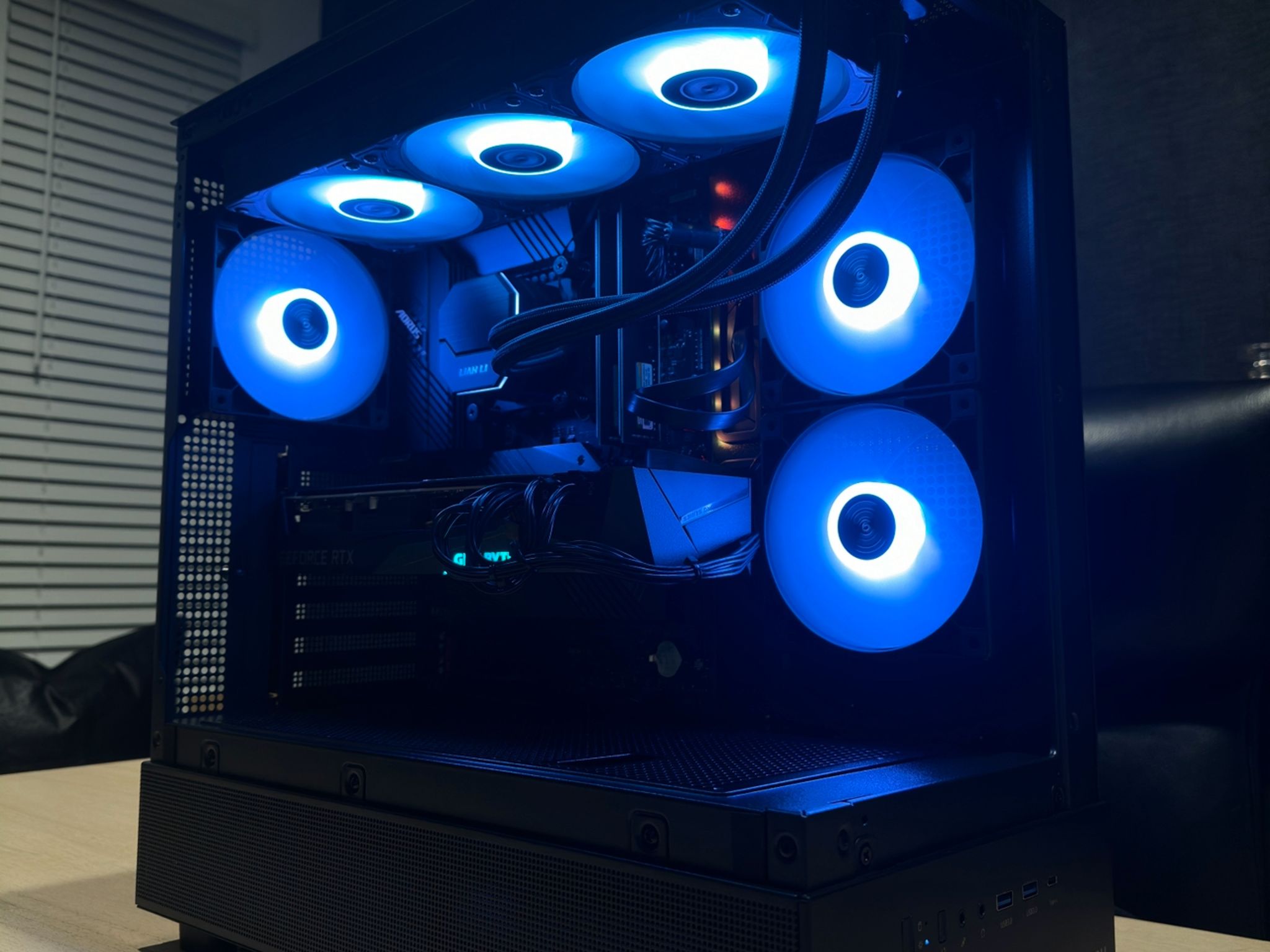 1440P GAMING PC | RTX 3070 | I5 12TH GEN | 1TB M.2 |
