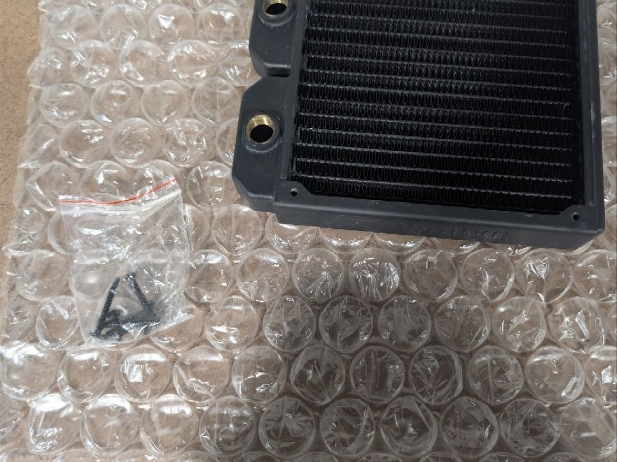 Darkside Single LP140 Extra Slim Radiator (DS-1126)