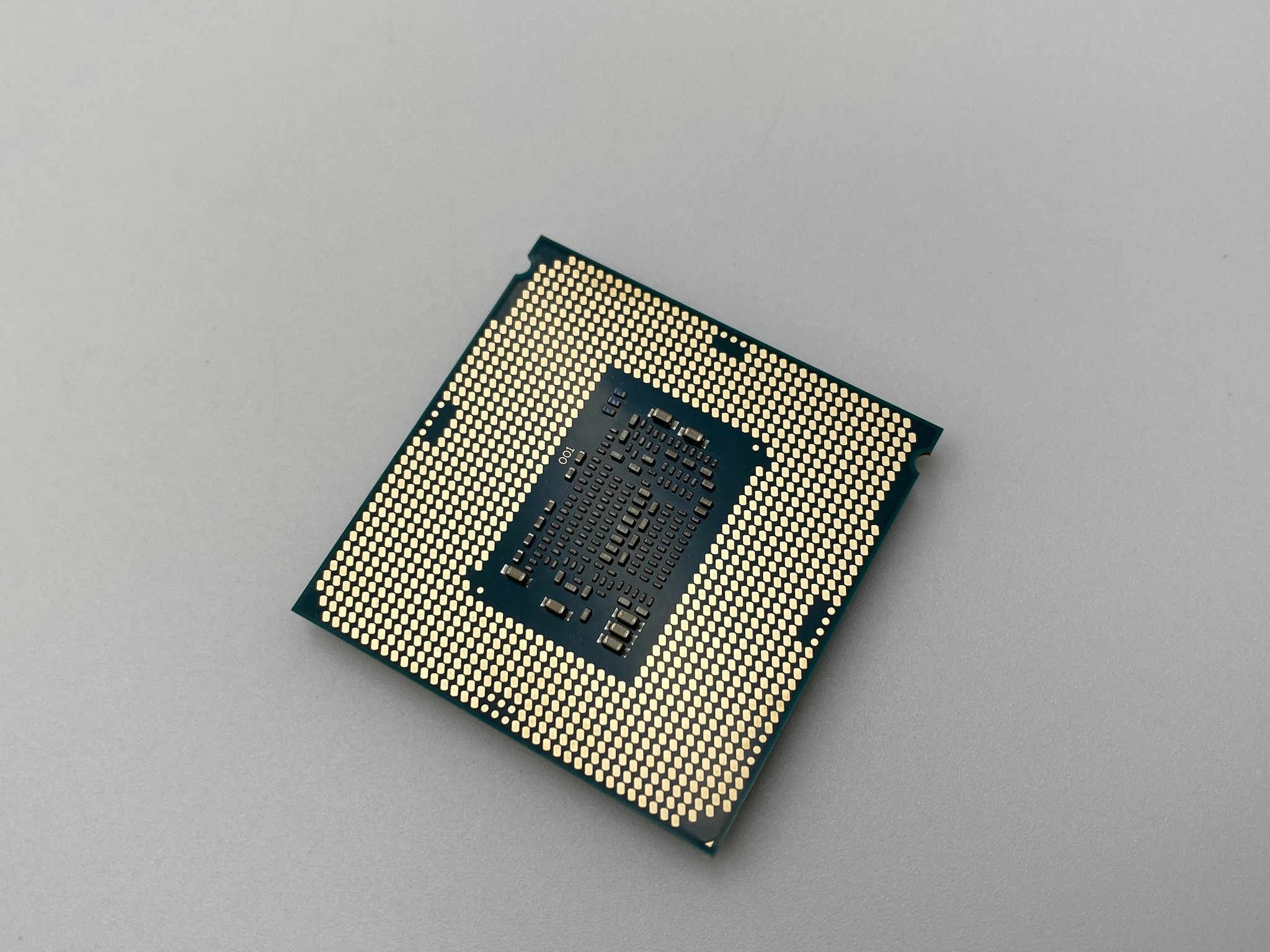 Intel Core i3-9100 3.6GHz Quad-Core CPU Processor SRCZV LGA1151 Socket