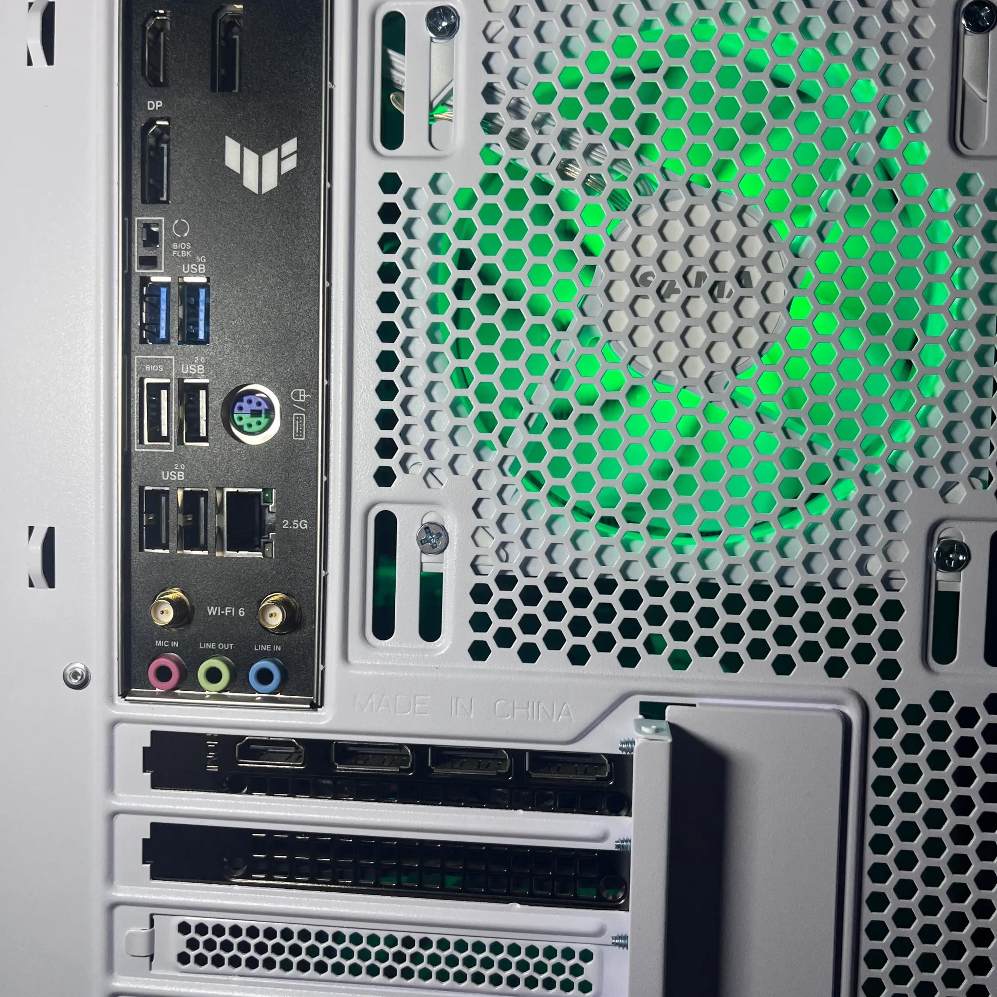 Amazing White 4060 Ti | Ryzen 5 7600x Gaming PC
