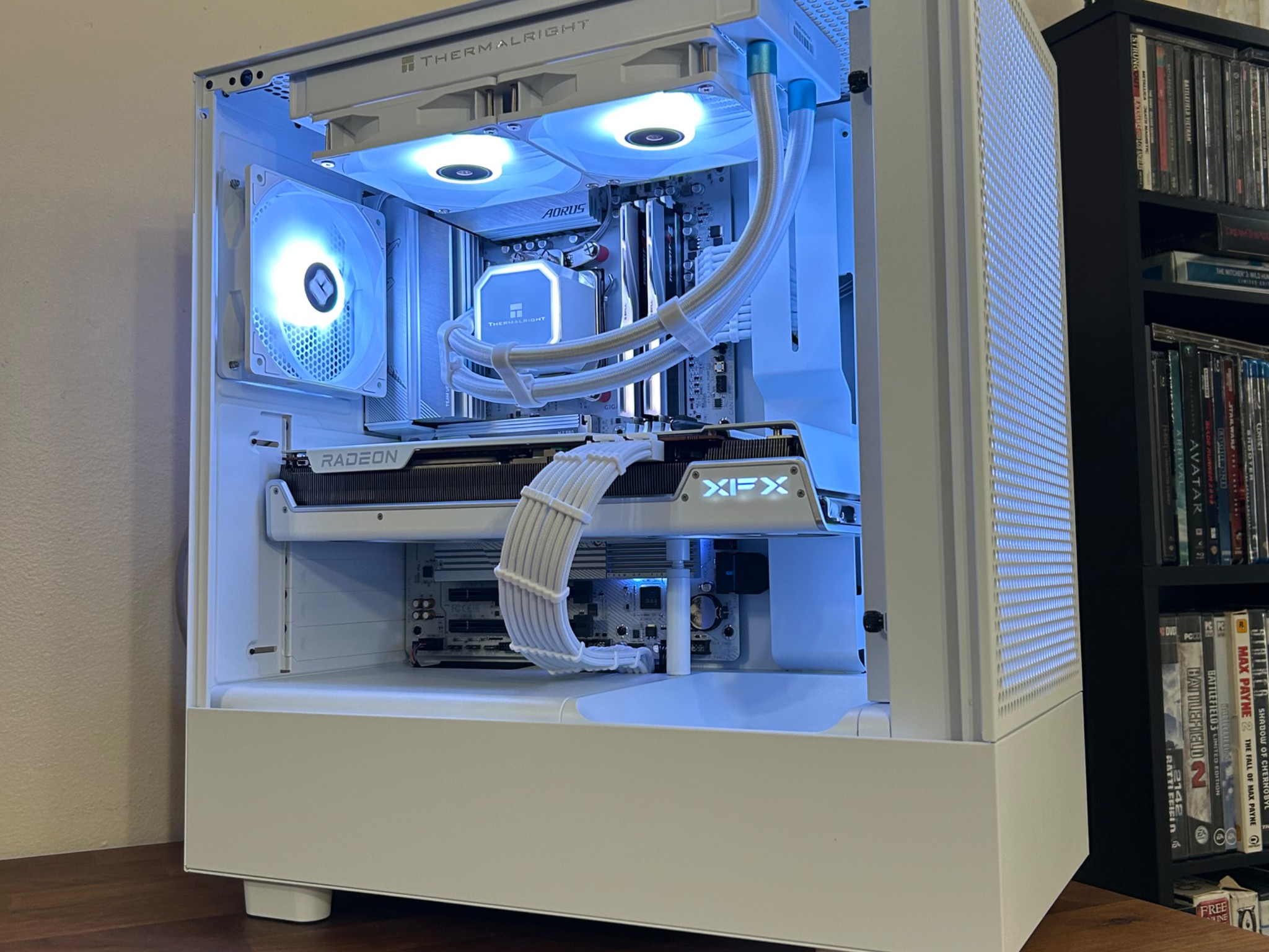 RX 7900XT 20GB | Ryzen 5 7600X3D | 32GB DDR5 6000MT/s | 2TB NVMe | The Sentinel RX
