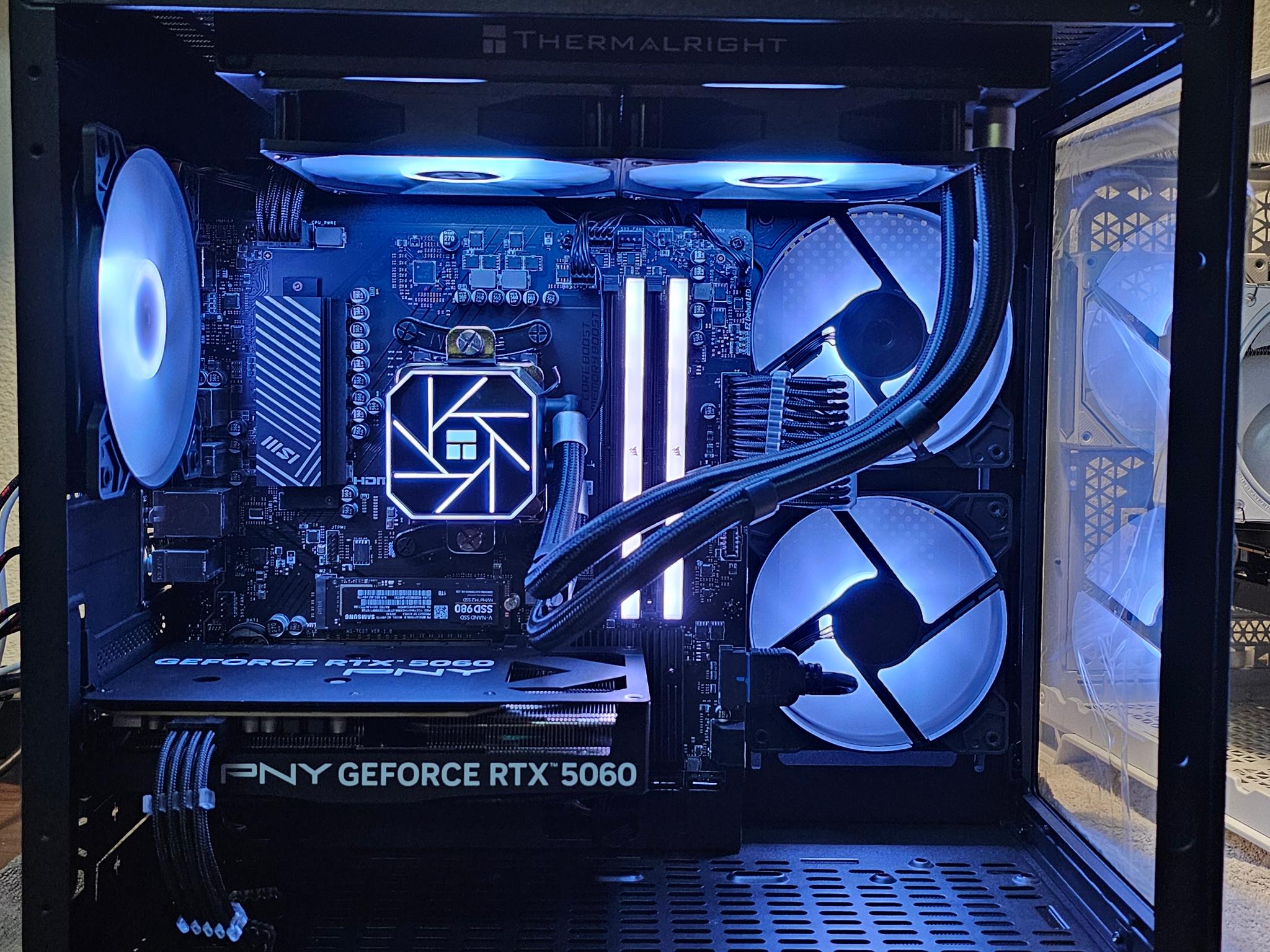 RTX 5060 | RYZEN 7500F | 32GB DDR5 | 1TB SSD | GAMING PC