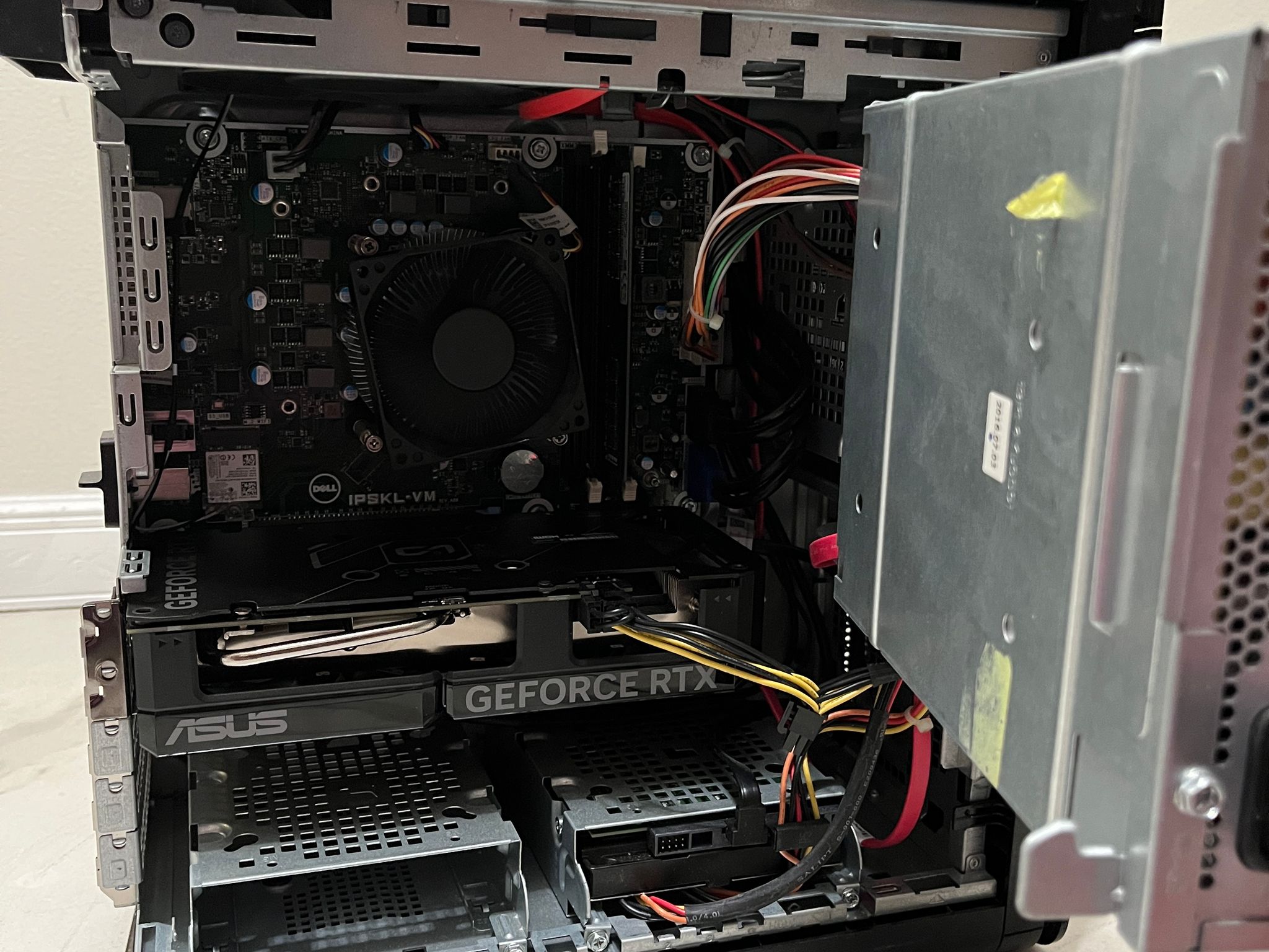 NVIDIA RTX 4060, Intel i7-6700, 16GB RAM, 750GB Storage - Dell Gaming PC w/Wi-Fi, BT