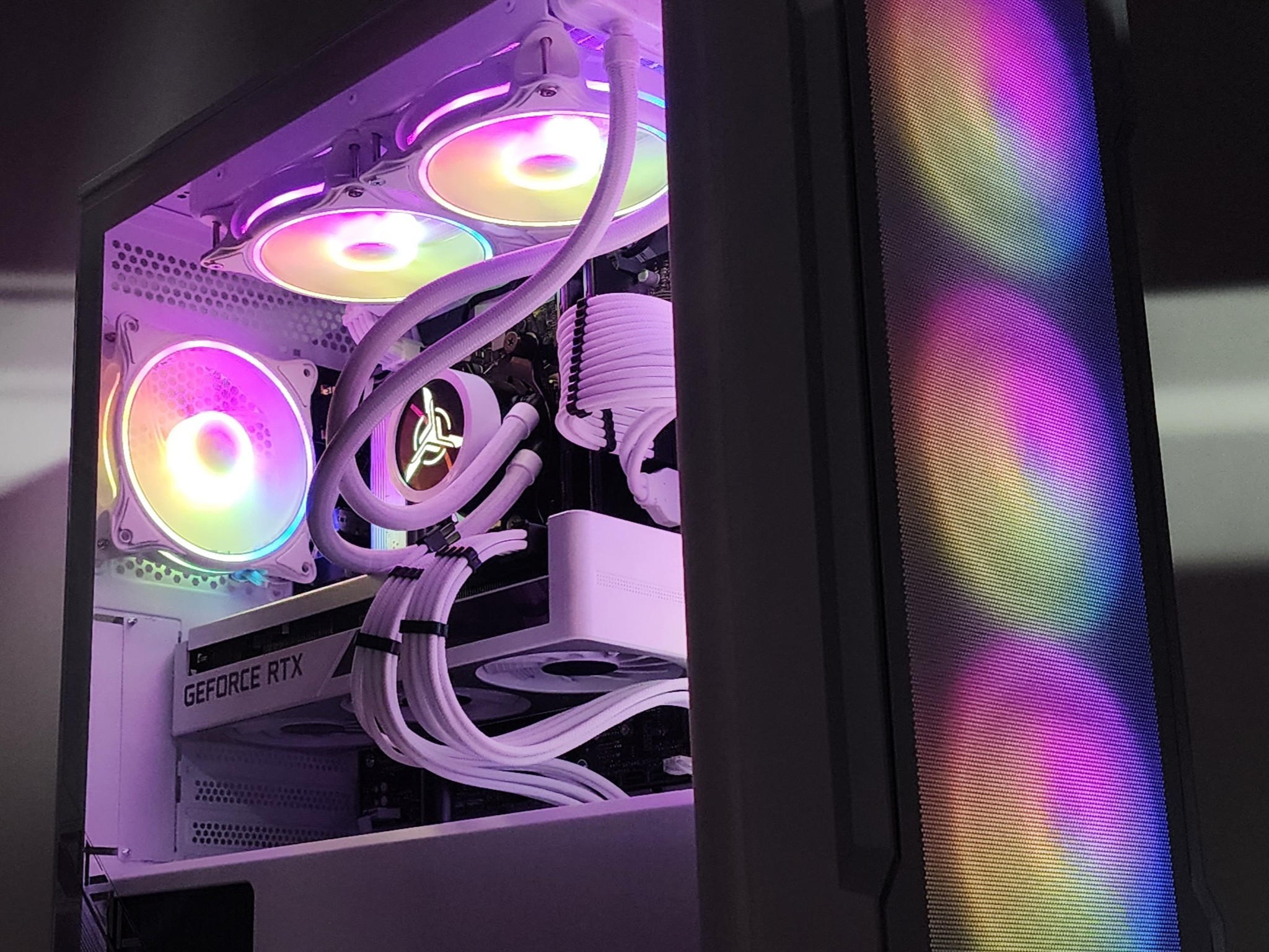 Gaming PC Ryzen 5 7600X 16GB RAM 1TB SSD RTX 3070 8GB Windows 11 Computer
