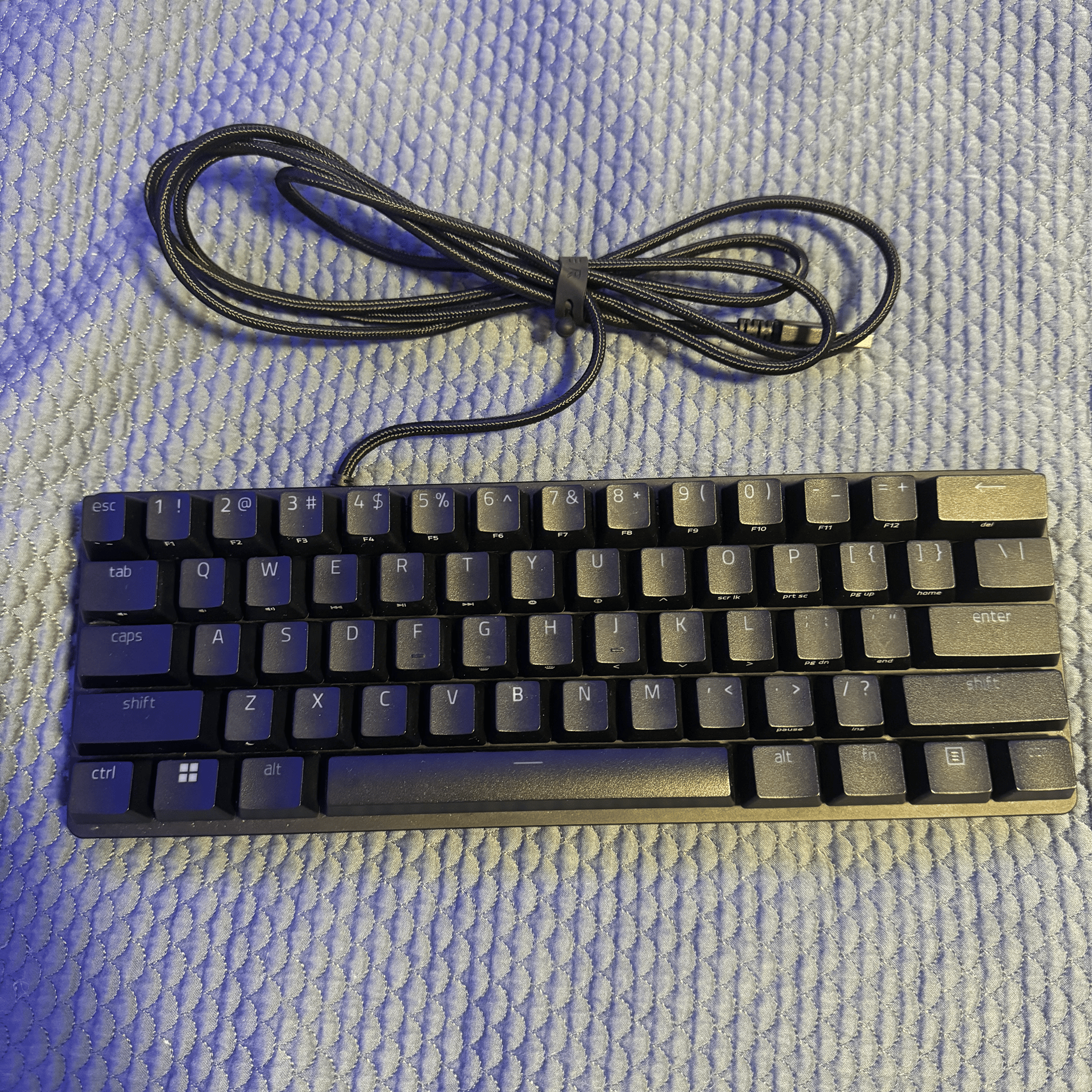 Razer Huntsman Mini - Clicky Optical Switch - US - Black - With 60% Wrist Rest