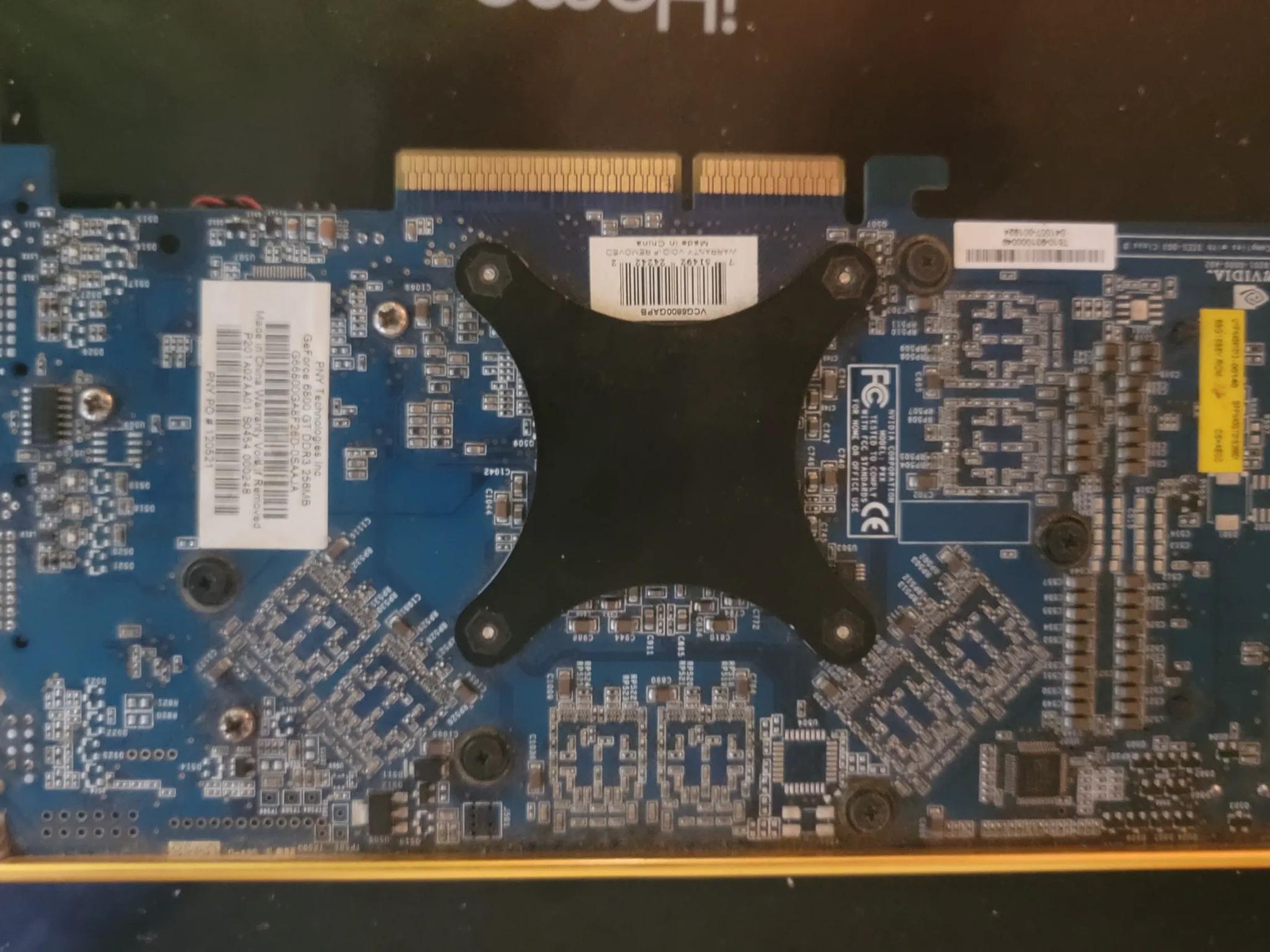 PNY VCG6800APB GeForce 6800 128MB 256-bit DDR AGP 4X/8X Video Card