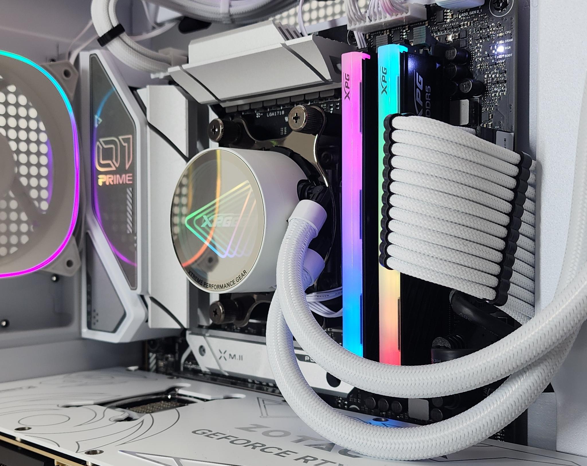 Gaming PC Ryzen 9 9900X 32GB RAM 2TB SSD RTX 5080 16GB Windows 11 Computer