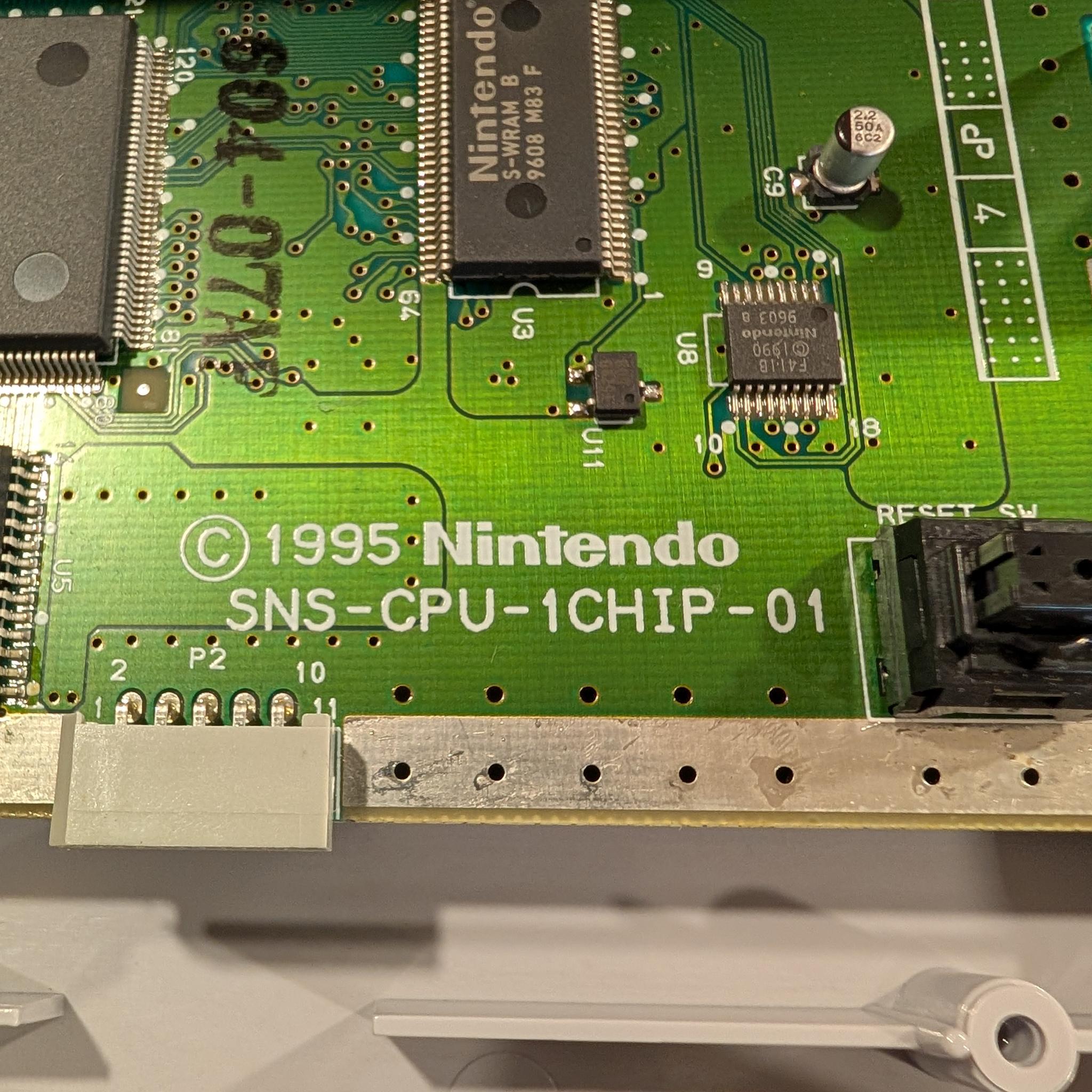 Super Nintendo SNES 1CHIP-01 Console, SMW Game, Controller, OEM AC/AV Bundle
