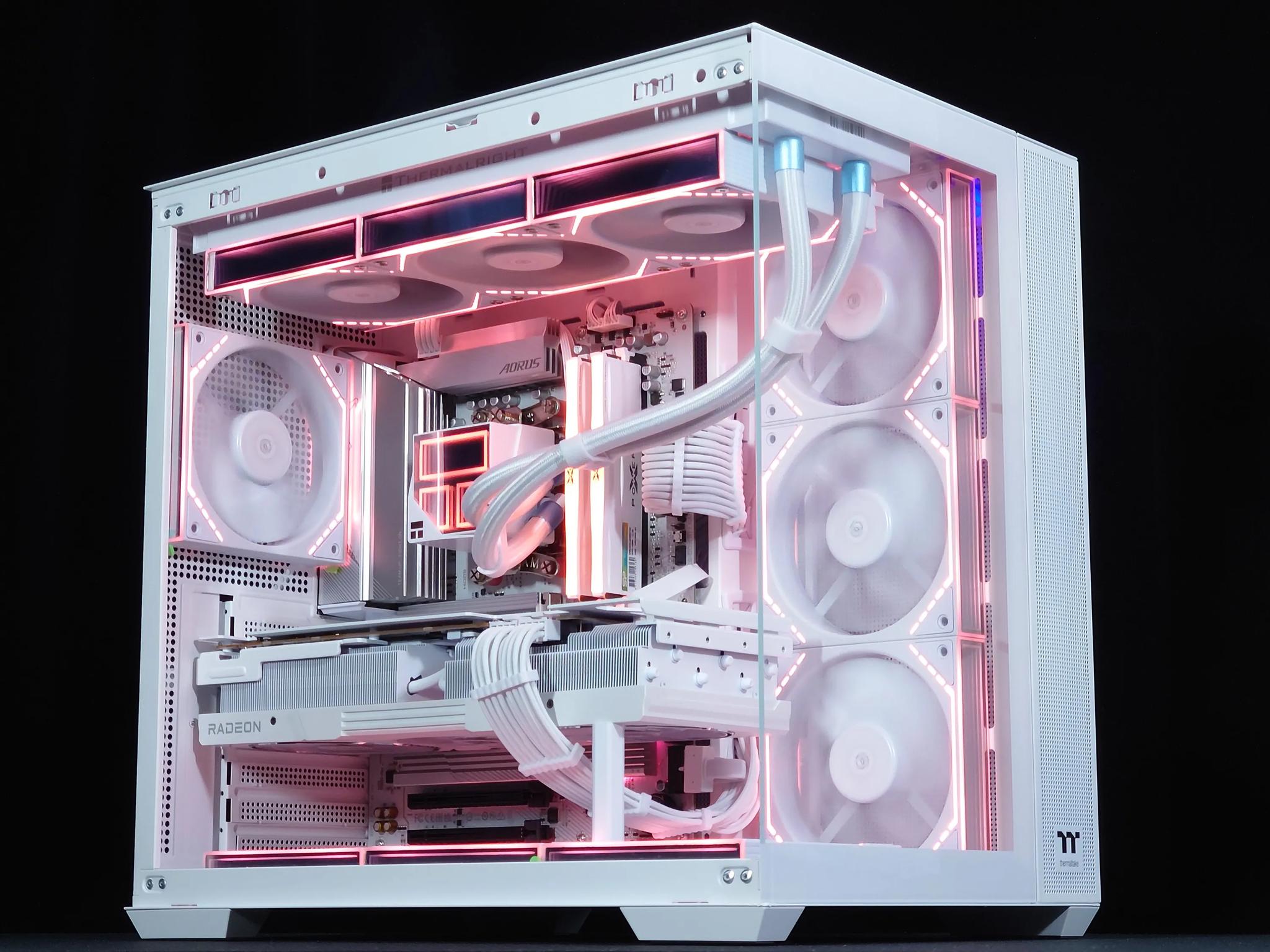 🤍🐻‍❄️Extreme Gaming PC❄️ AMD RX 7900 XT 20GB❄️AMD Ryzen 7 8700F❄️ 32GB DDR5 Ram❄️2TB NVME SSD