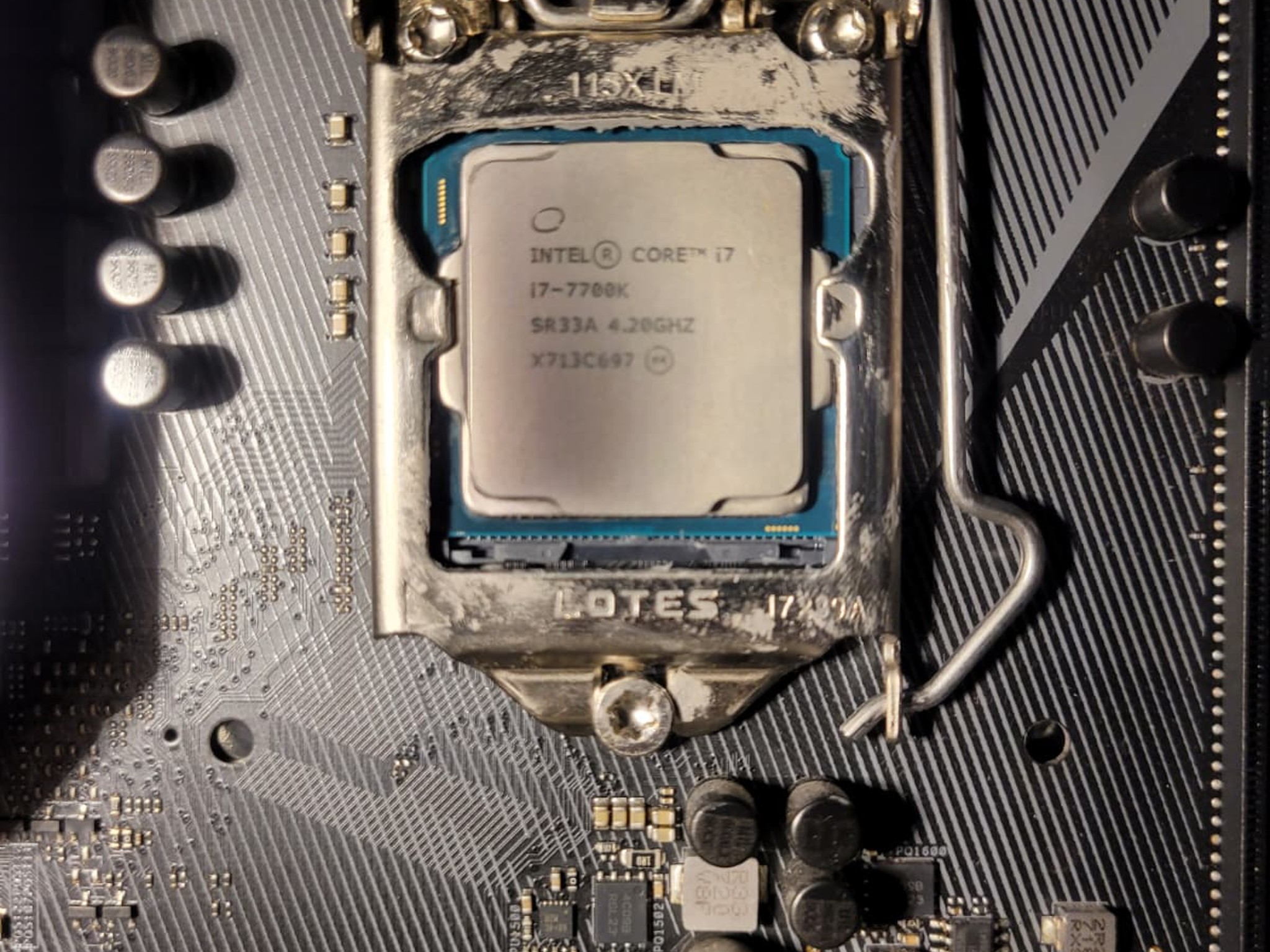 ASUS ROG STRIX Z270-E with i7-7700k