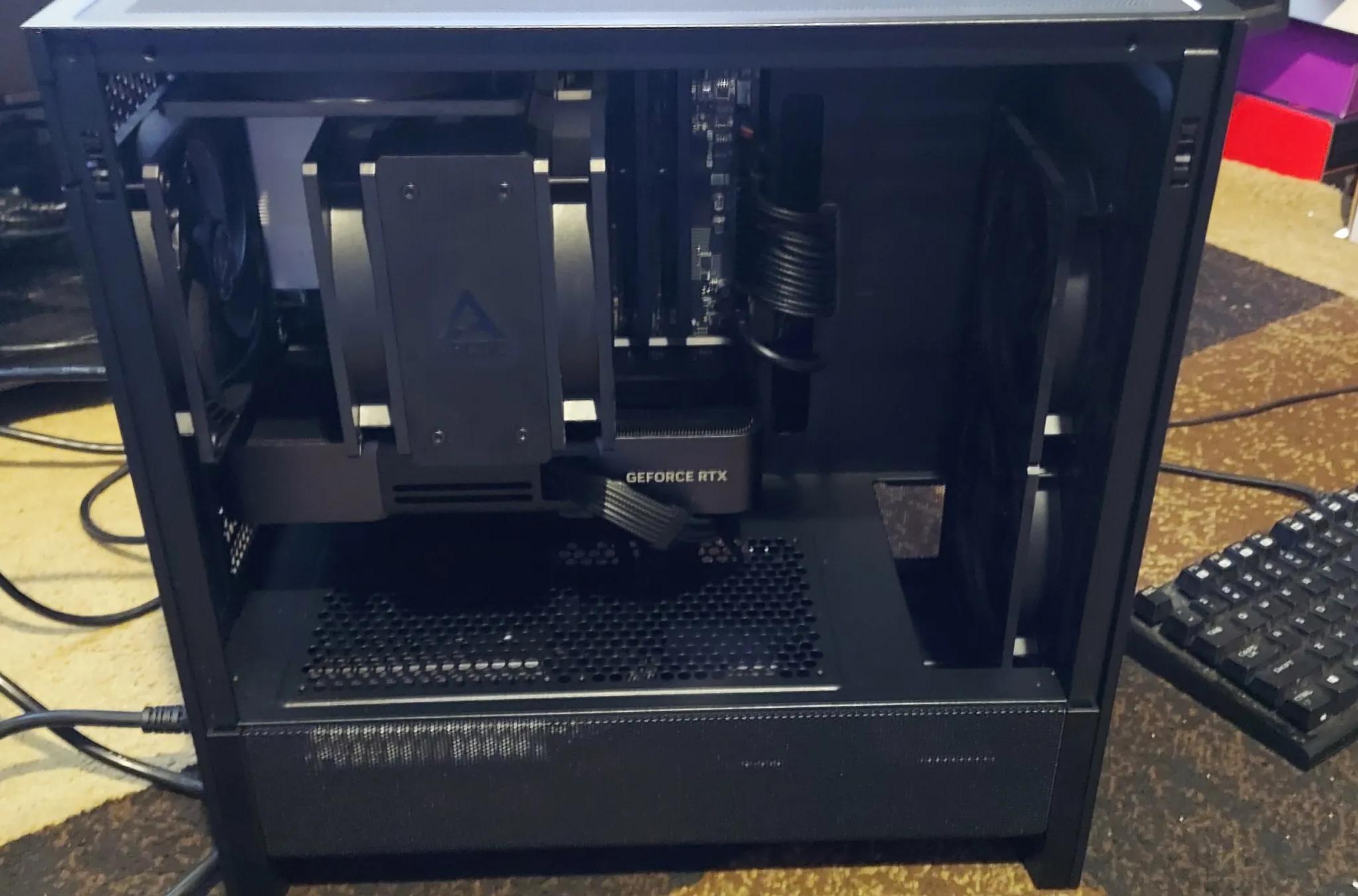 Ryzen 9600X/RTX 5070 Founders Ed. 1440p Stealth Gaming PC