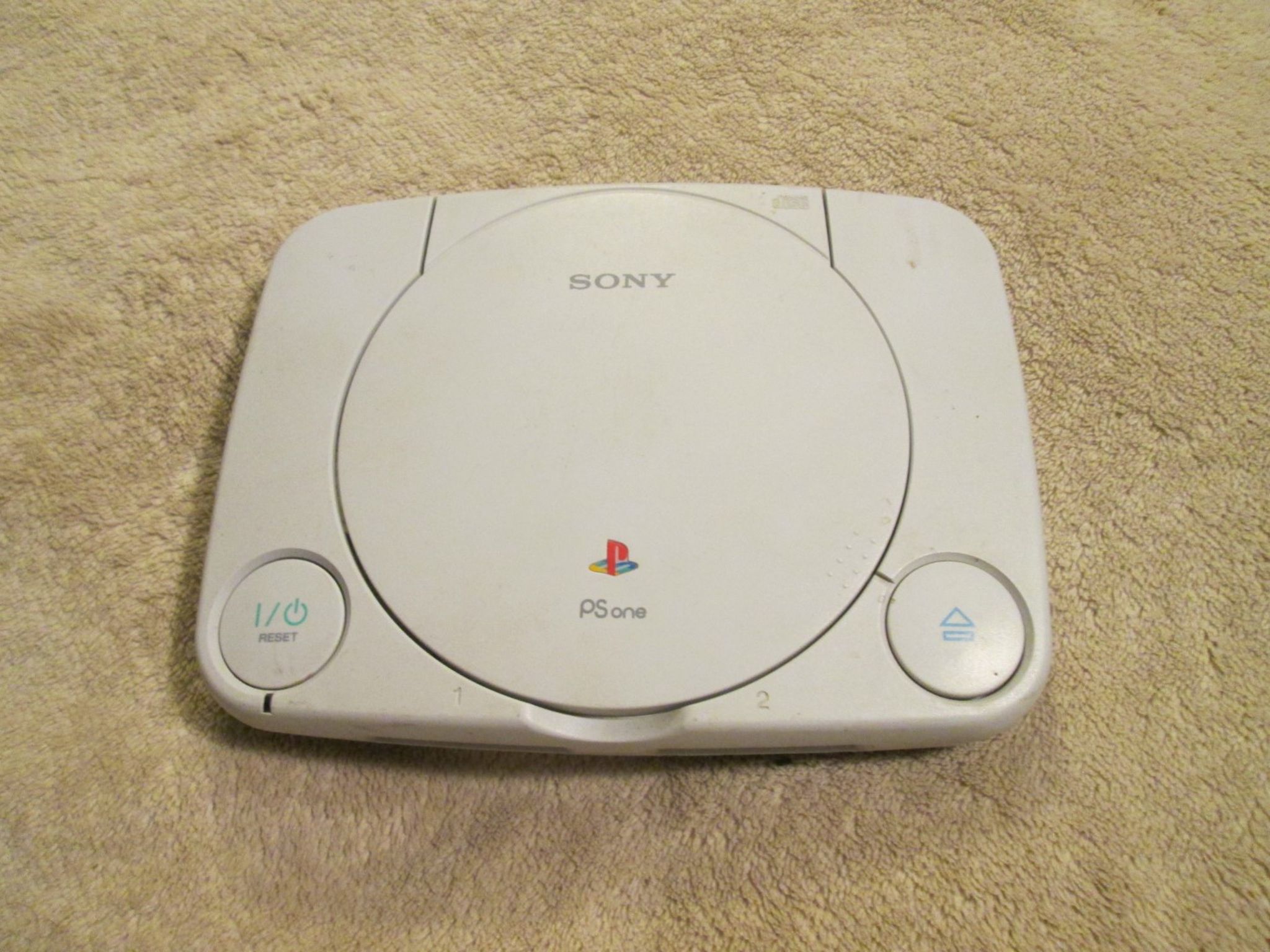 Playstation 1 Ps One Slim With 2 Controllers