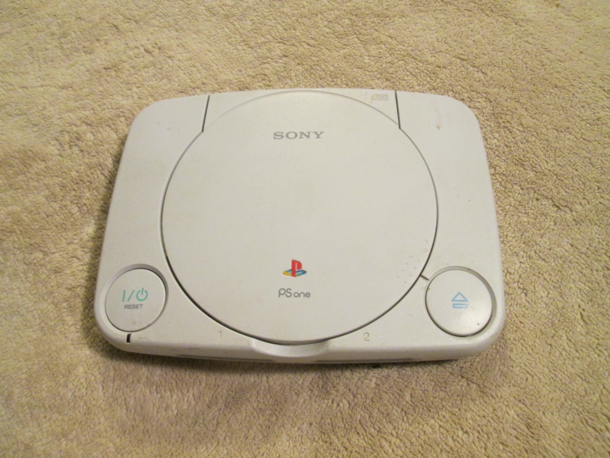 Playstation 1 Ps One Slim With 2 Controllers