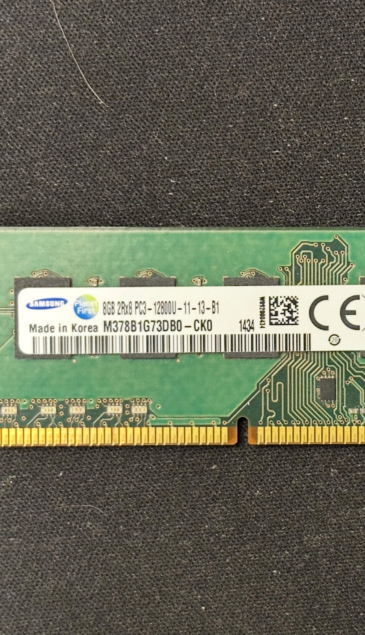 Samsung 8GB DDR3-1600 DIMM 2Rx8 PC3-12800U CL11 1.5V