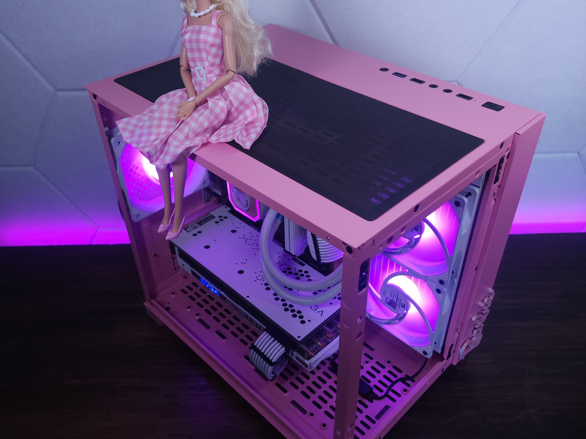 💗💗RTX 3070 // Ryzen 5 7600X // 16GB 5200MHz // 1TB NVMe Gen 3
