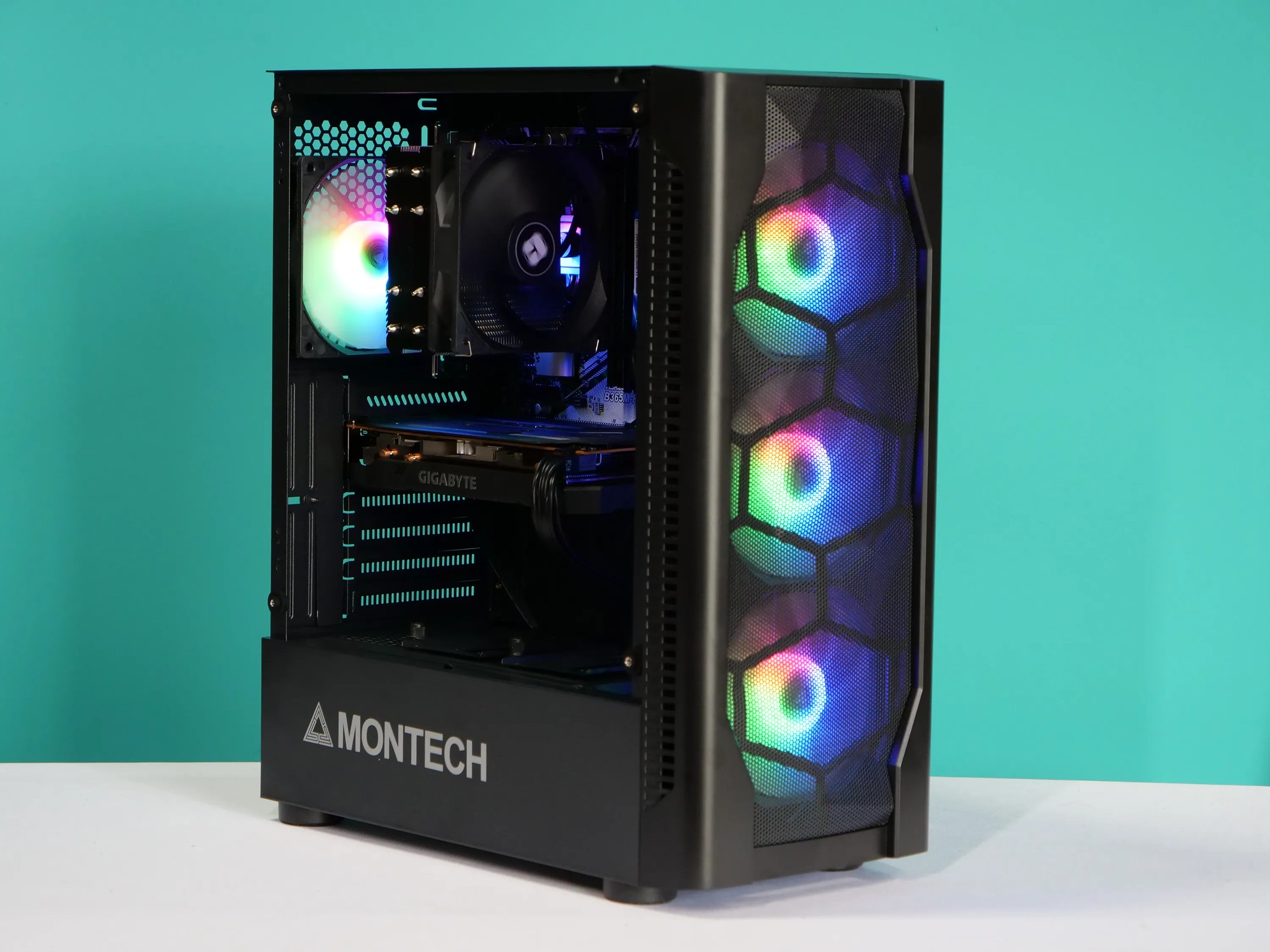 UCW Ready To Play: Custom B365 Build (i7-9700+ RX 5500 XT 8gb+ 16gb + 1tb!)