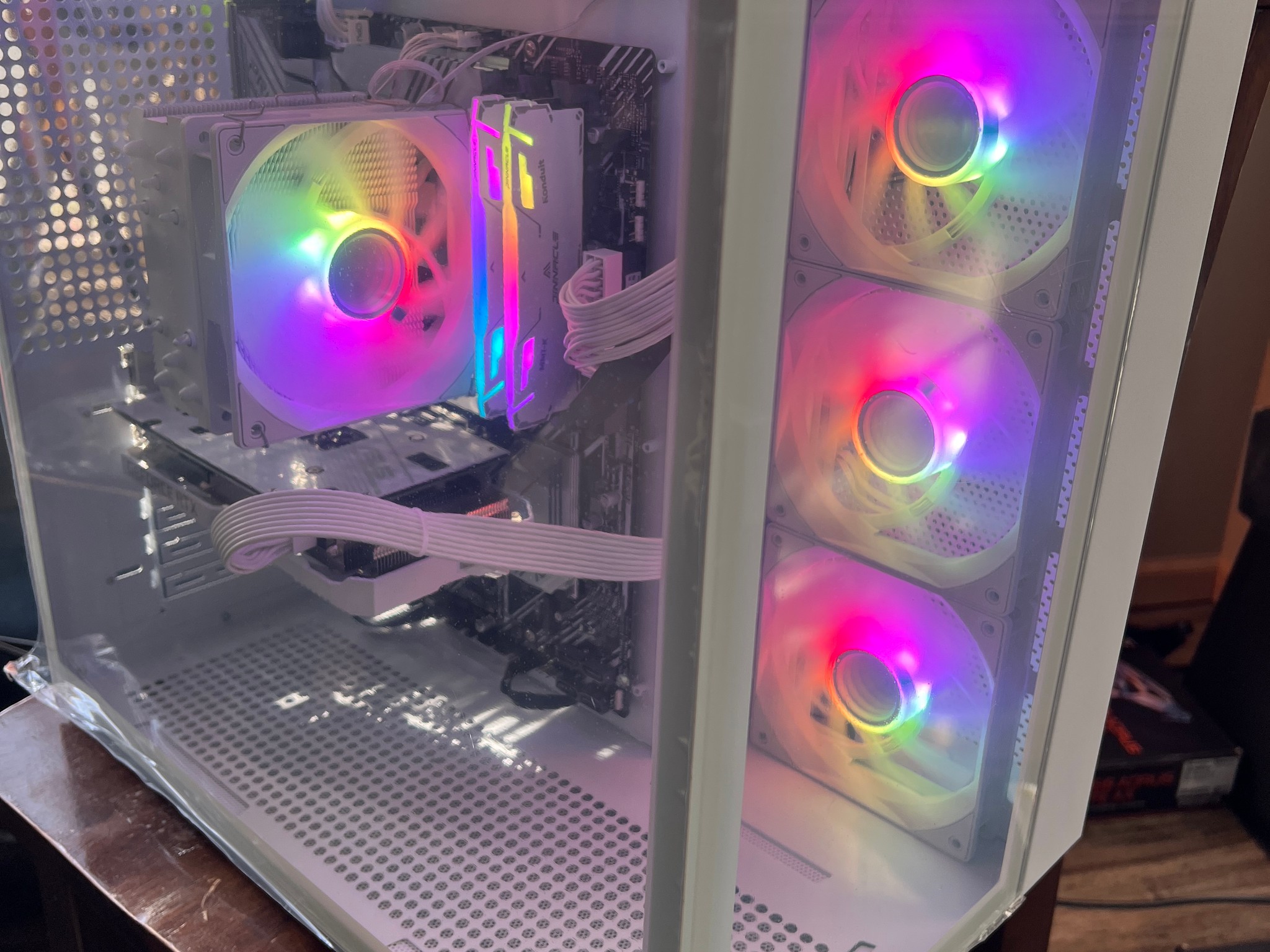 Intel i5 11400F | RTX 3060 | 16GB DDR4 RAM