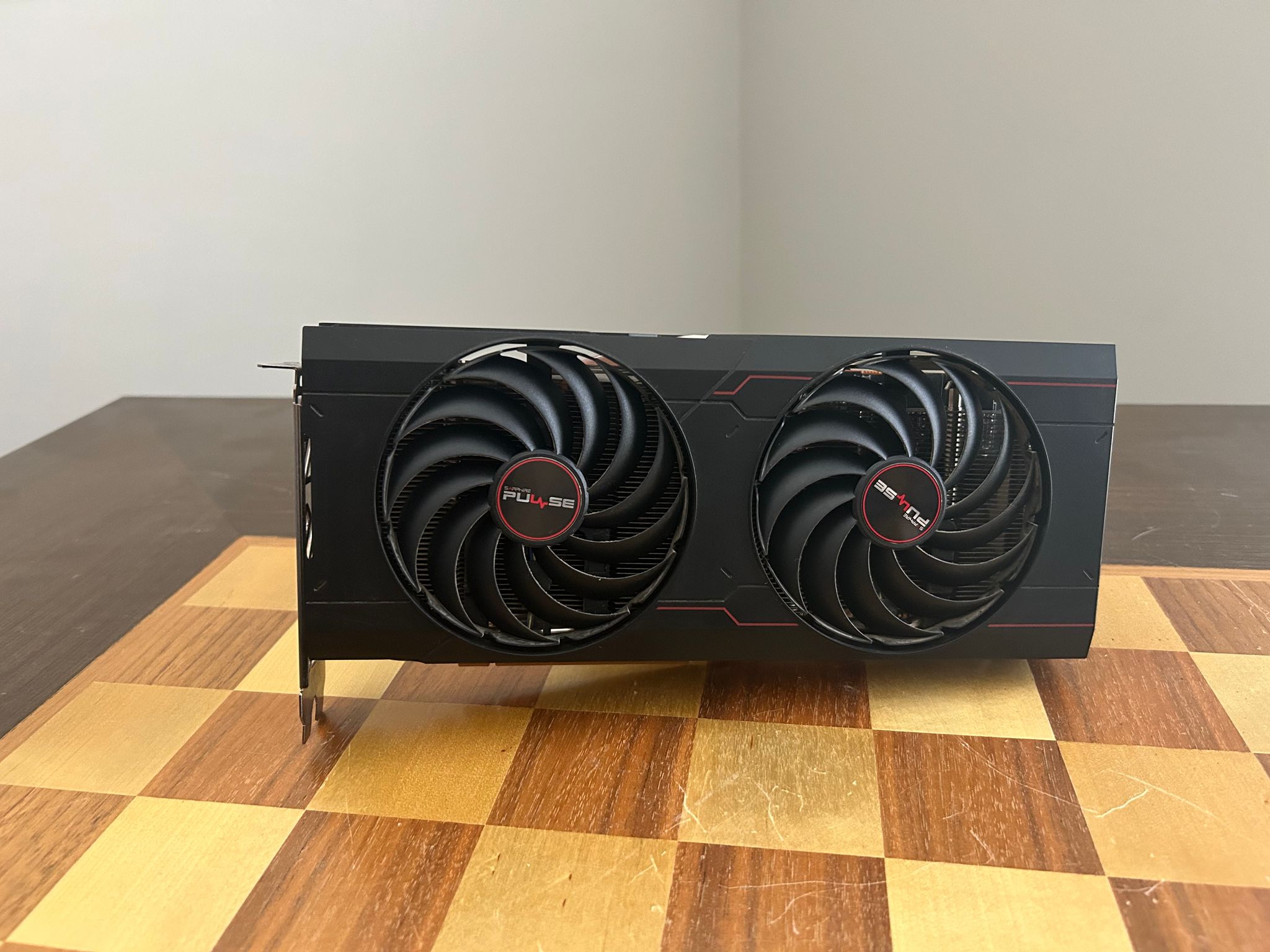 Sapphire Pulse Radeon RX 6700XT