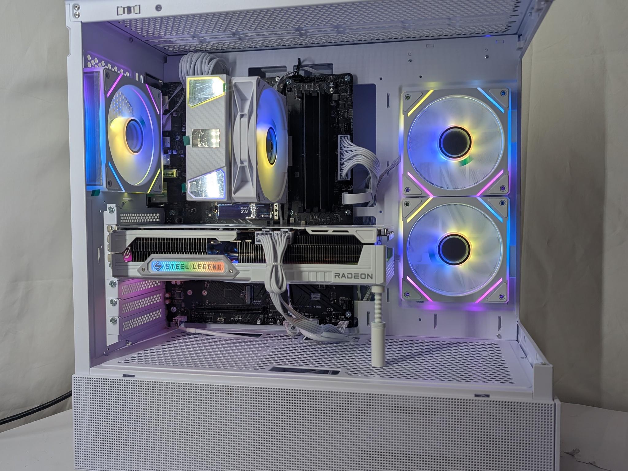 ALL WHITE | 9070XT 16GB | RYZEN 5 7500F | 1000W POWER SUPPLY
