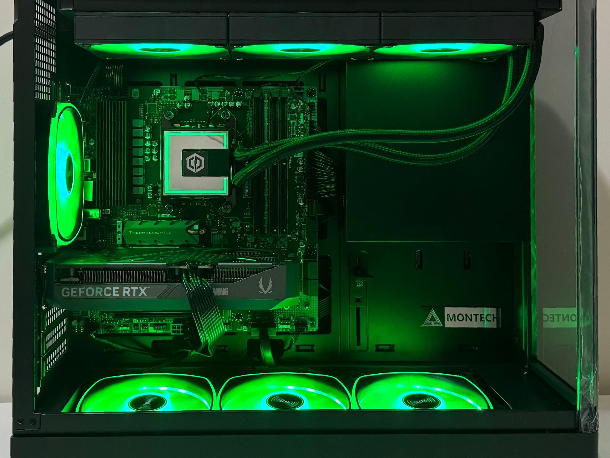 AMD X3D Ryzen 7 7700X3D 32GB DDR5 RAM GeForce RTX 5060 Ti 1TB Gen5 NVMe SSD 850W Gold Gaming PC