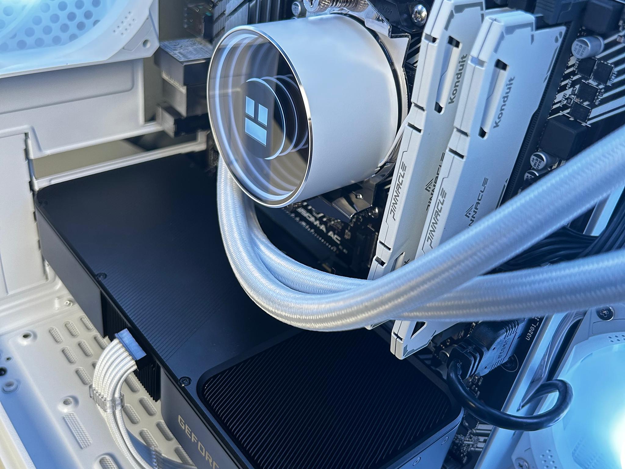 RTX 3070 FE | Ryzen 7 5700G | 1TB MSI NVME | 16GB 3600Mhz