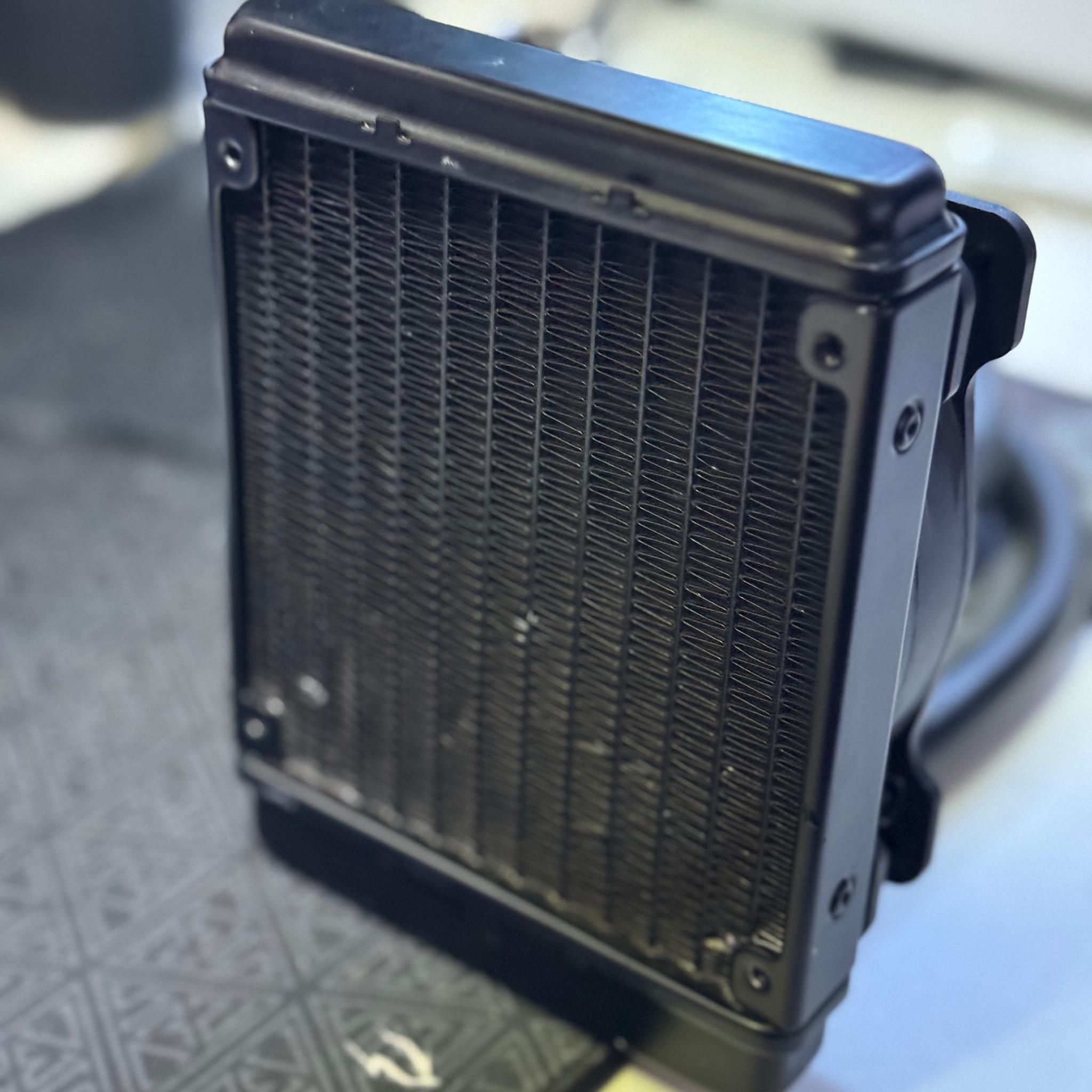 Corsair H60 120mm All-in-One CPU Cooler