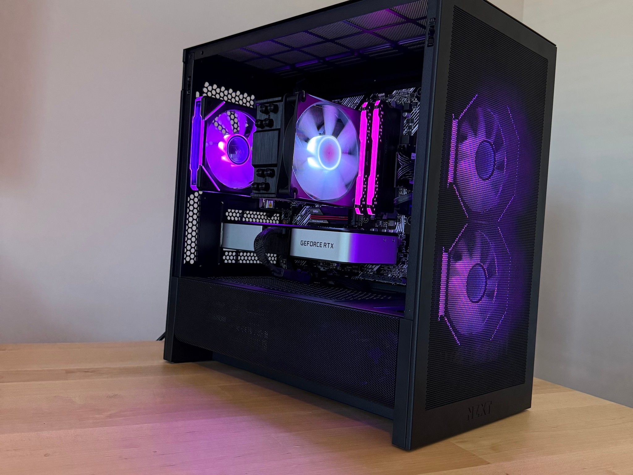 RTX 3060Ti Founders | Ryzen 5 5500 | 32Gb D4 | RGB