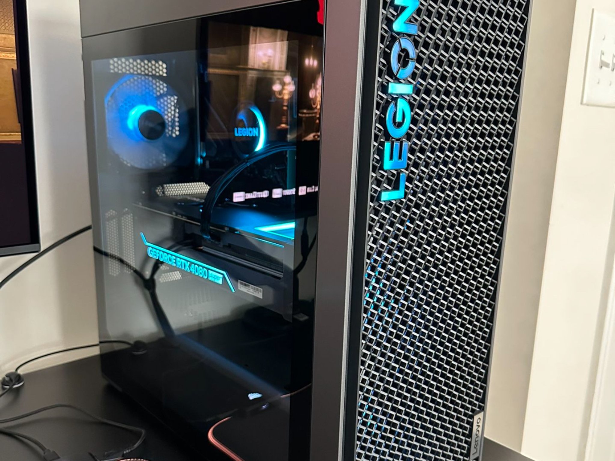Lenovo Legion Tower 7i RTX 4080 Super Intel i9 14900KF 32GB Ram 1TB SSD