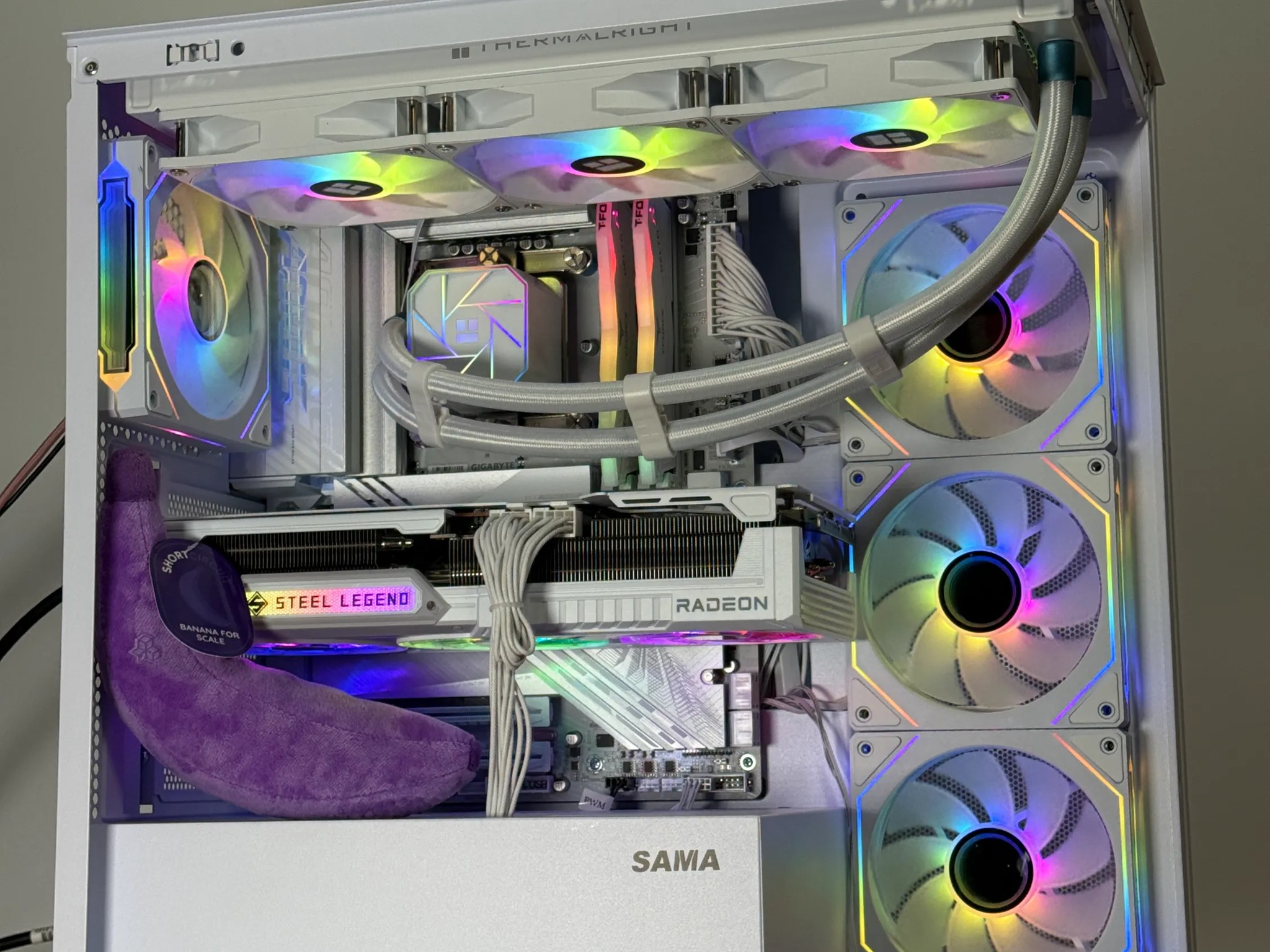 AMD RX 9070XT Intel Core Ultra 7 265k Gaming PC