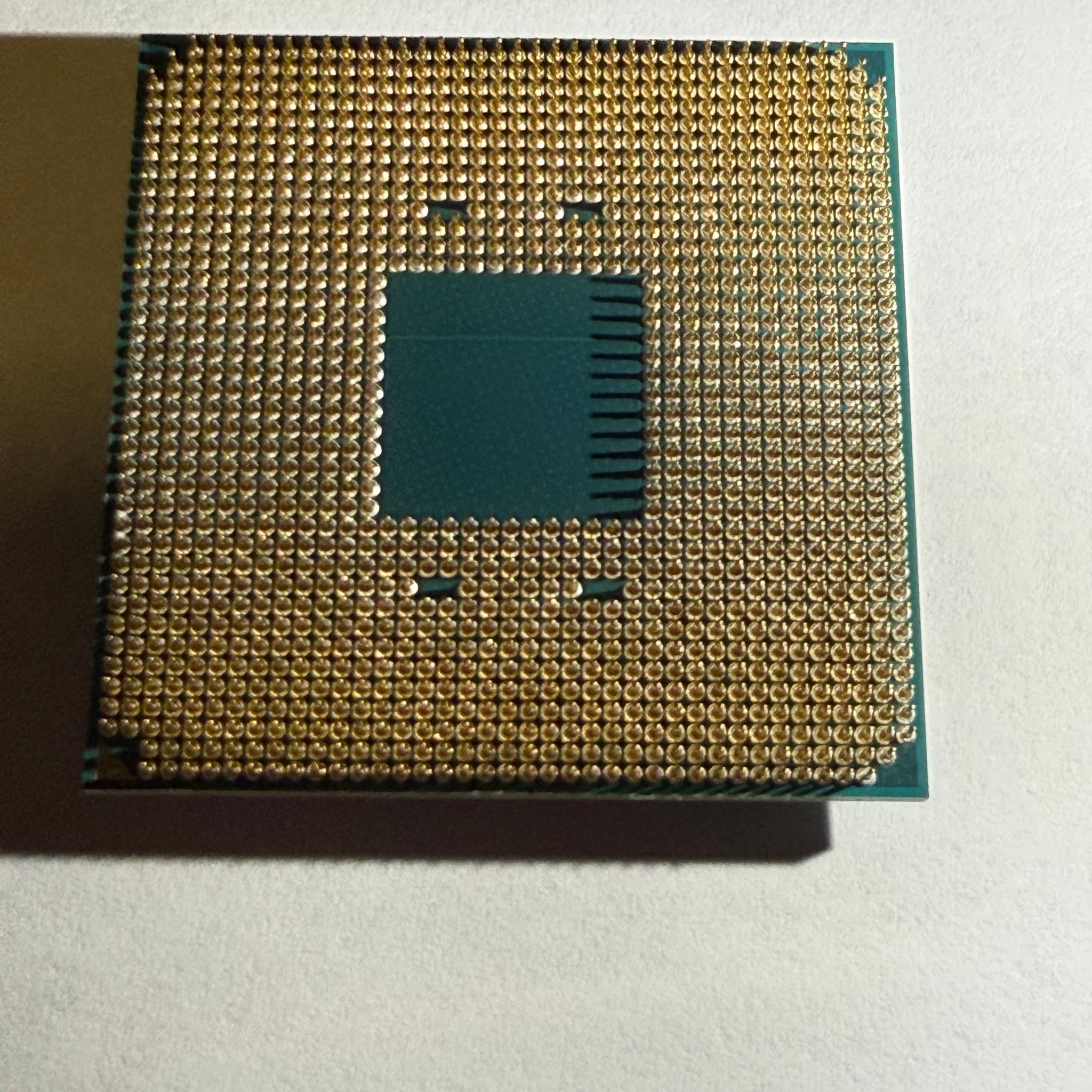 AMD Ryzen 7 5800X3D