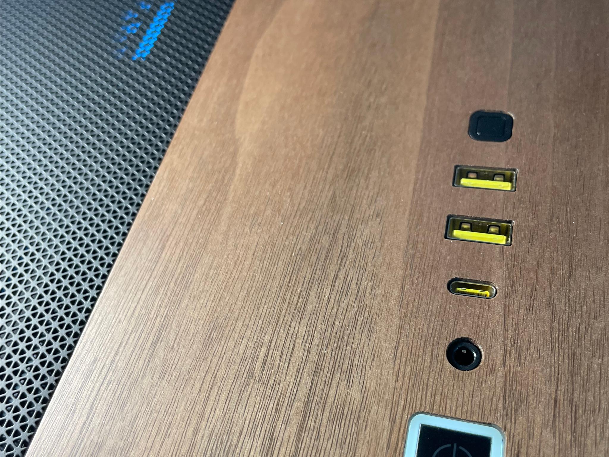🧊🪵| RTX 3070 OC | Ryzen 7 3700X | 16GB DDR4 | 1TB