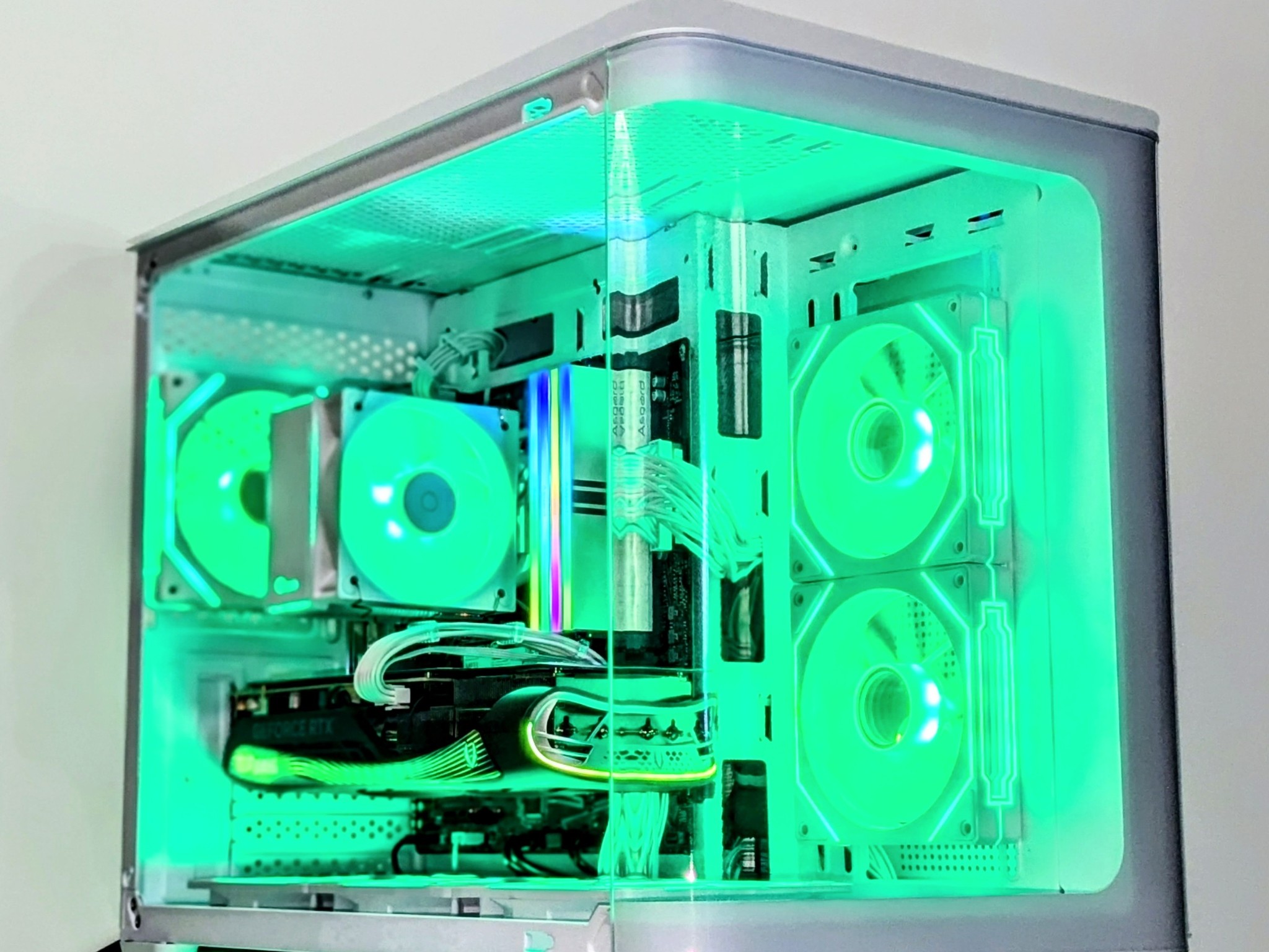 1440P/4K Gaming Beast🔥⚪|RTX 4070 TI|32GB RAM|Ryzen 9|2TB Storage|Wi-Fi+ BT| Windows 11