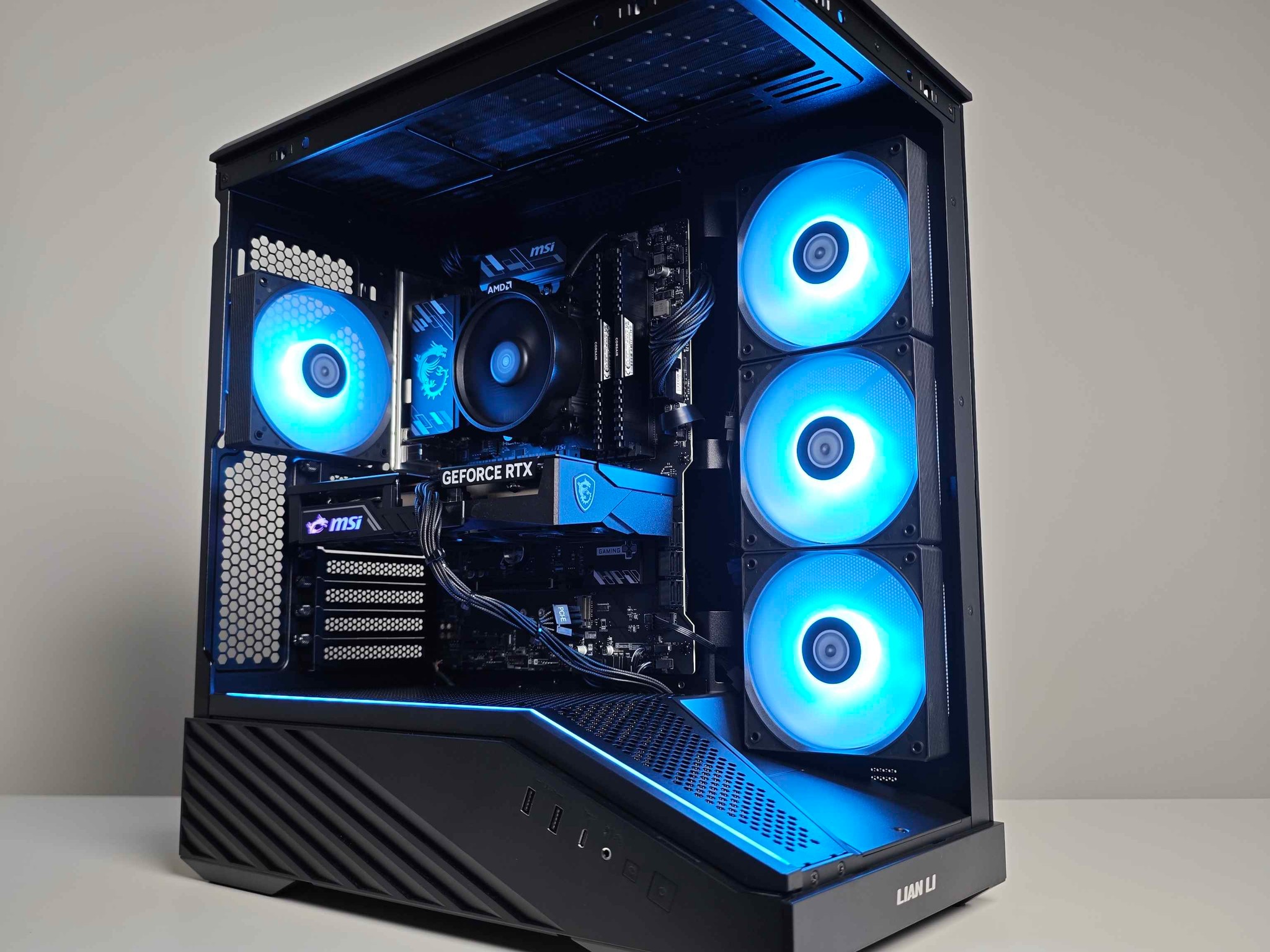Mid Range RGB Gaming PC - Ryzen 5 5500 - RTX 5060