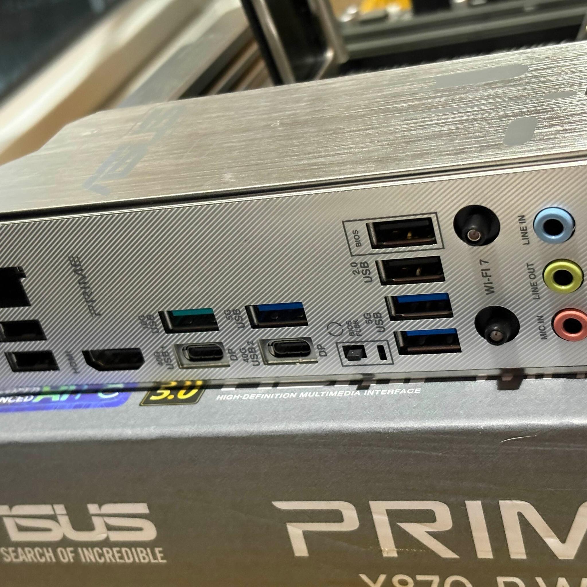 ASUS Prime X870-P + Ryzen 7 9800X3D + 32GB G.Skill Trident Royal DDR5 (NEW)