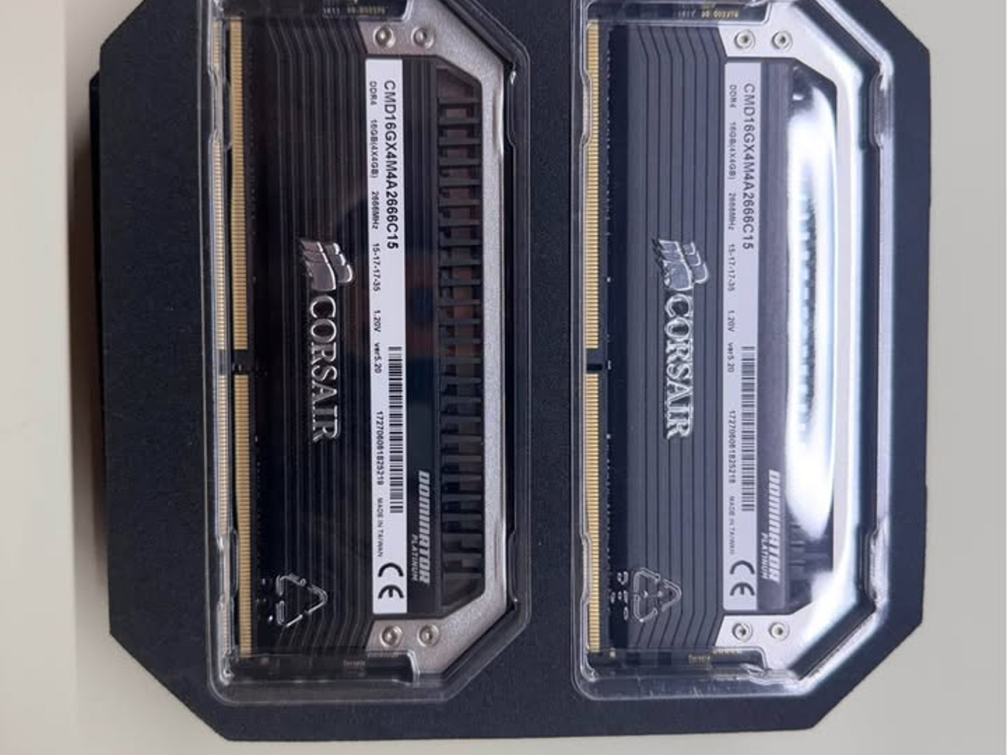 Corsair Dominator 16GB 4x4GB DDR4-2666 Memory Kit