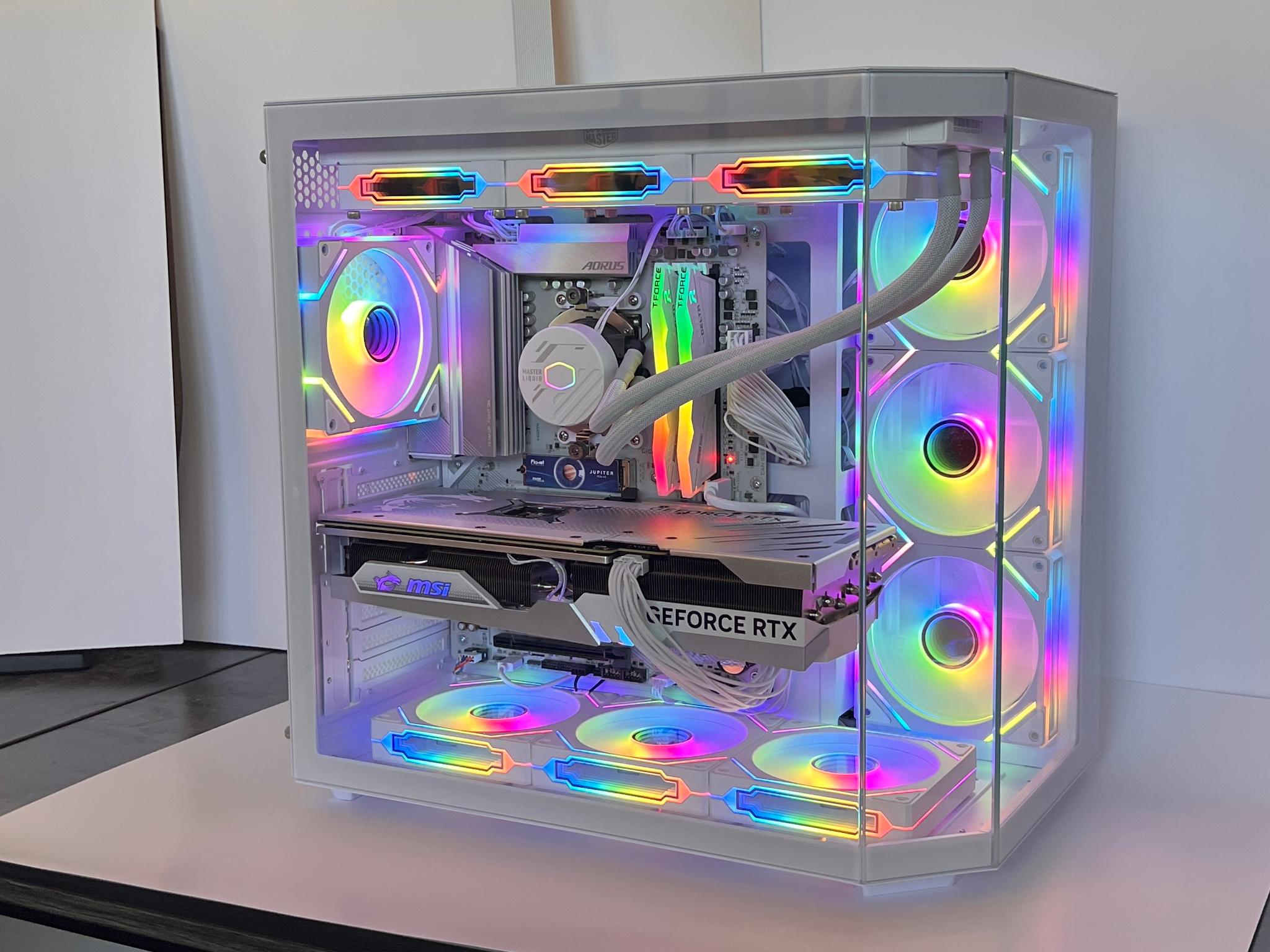 4k High-End | RTX 4070 Ti Super 16GB | Ryzen 7 7800X3D | 32GB DDR5 | 2TB NVME SSD