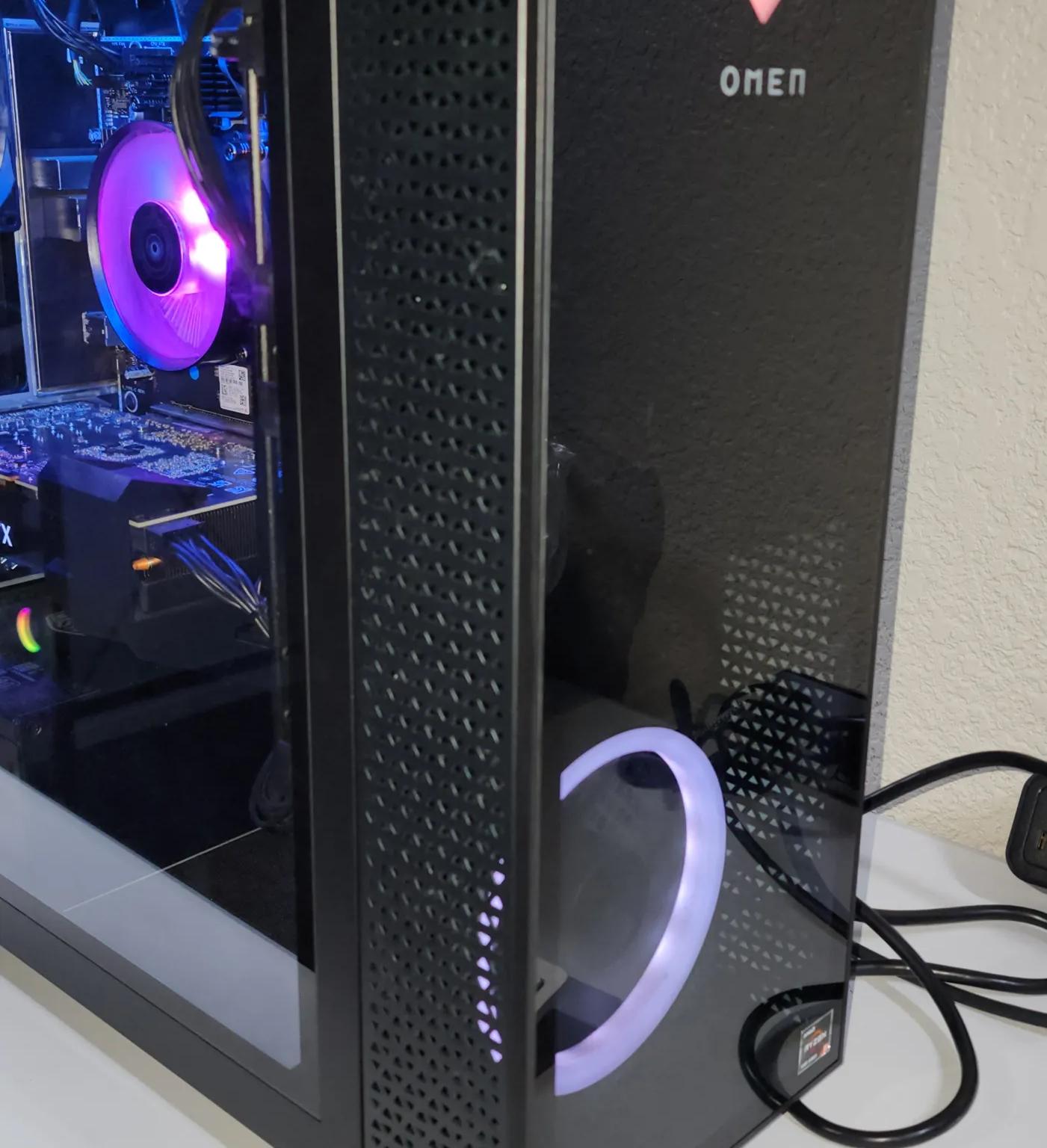 HP OMEN 30L, AMD Ryzen 5 5600X, NVIDIA 3060, 1TB SSD 2TB HDD, 32GB RAM, Windows 10